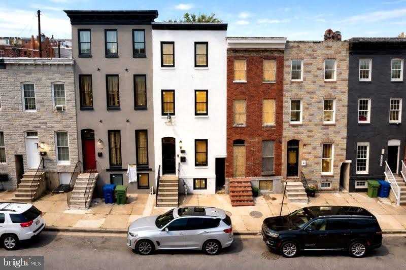 1612 E Chase St photo 48