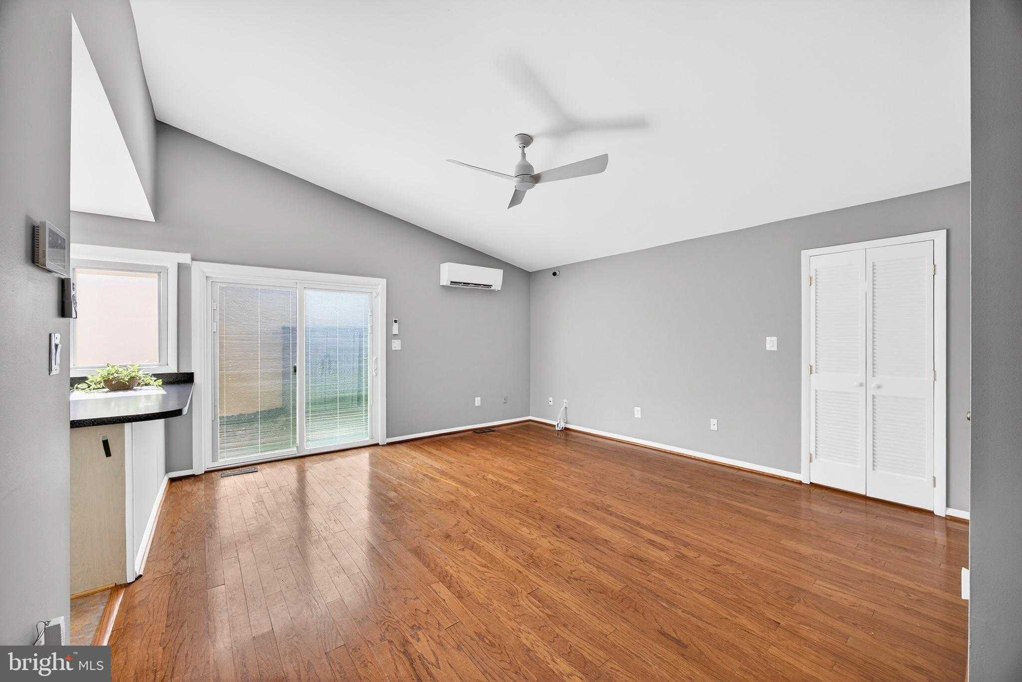 5392 Storm Drift photo 25