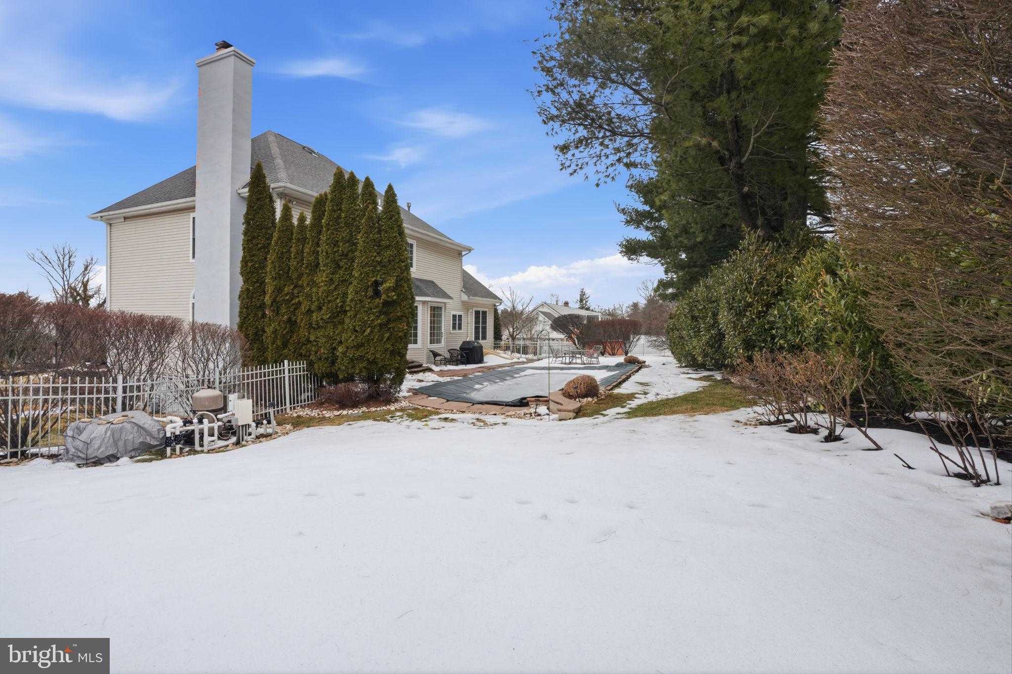 3749 Sipler Ln photo 55