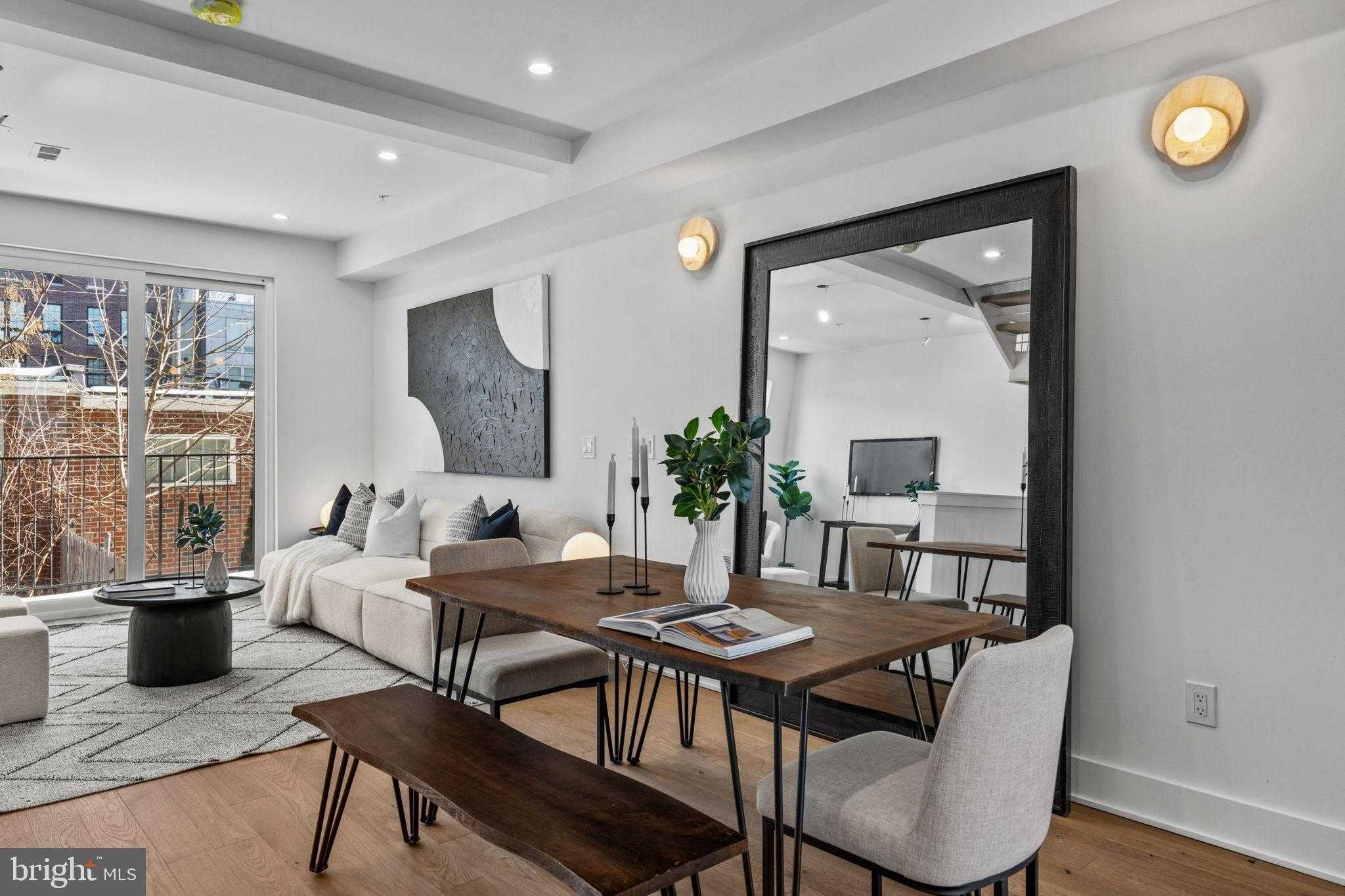 749 N Capitol St photo 18