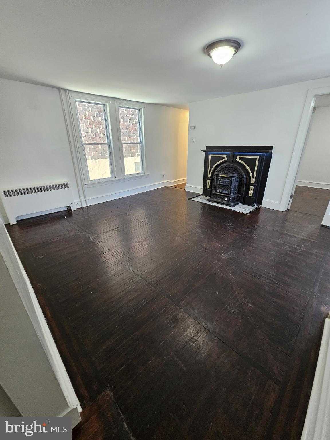 331 S 2nd St photo 11