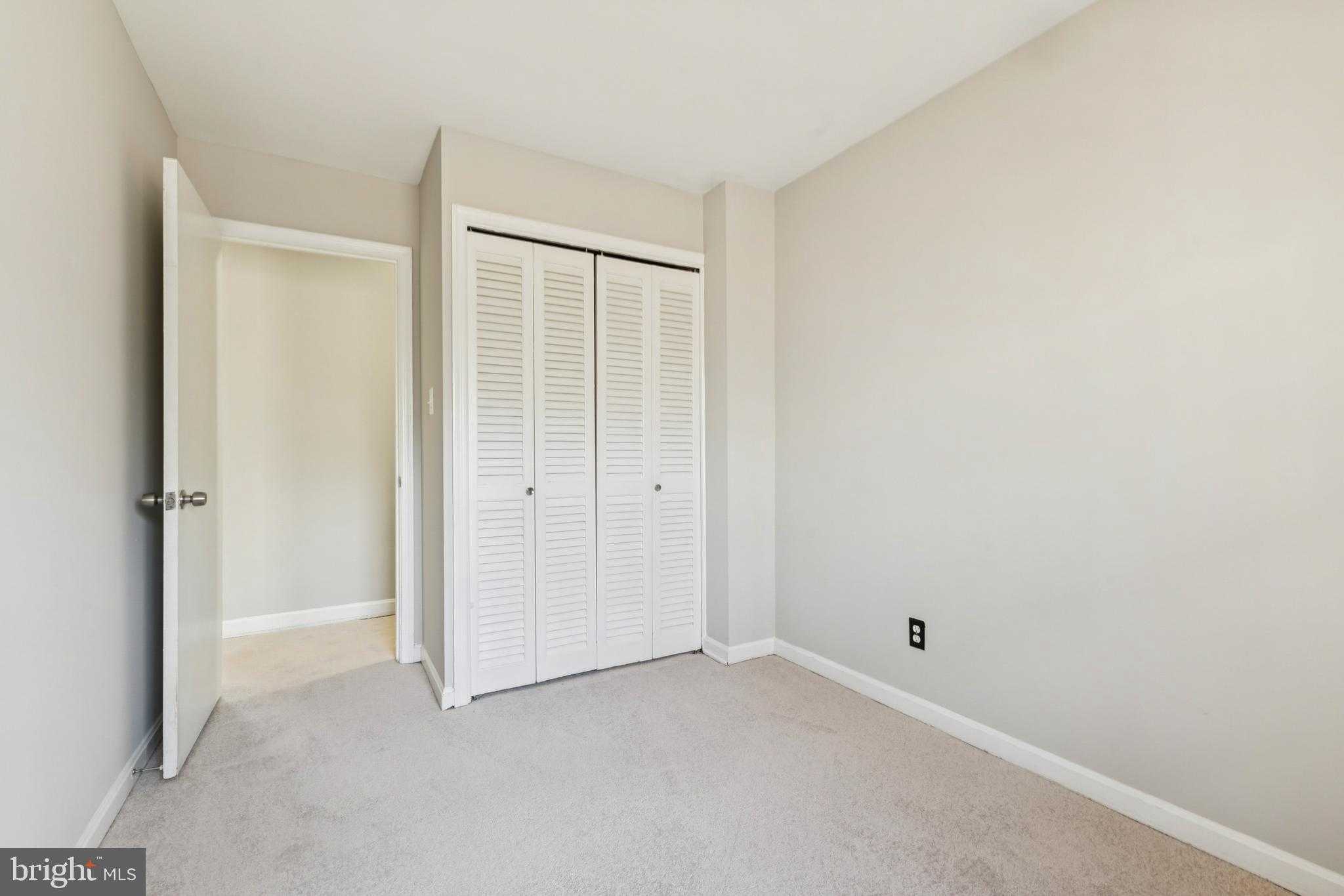 6136 Gothwaite Dr photo 17