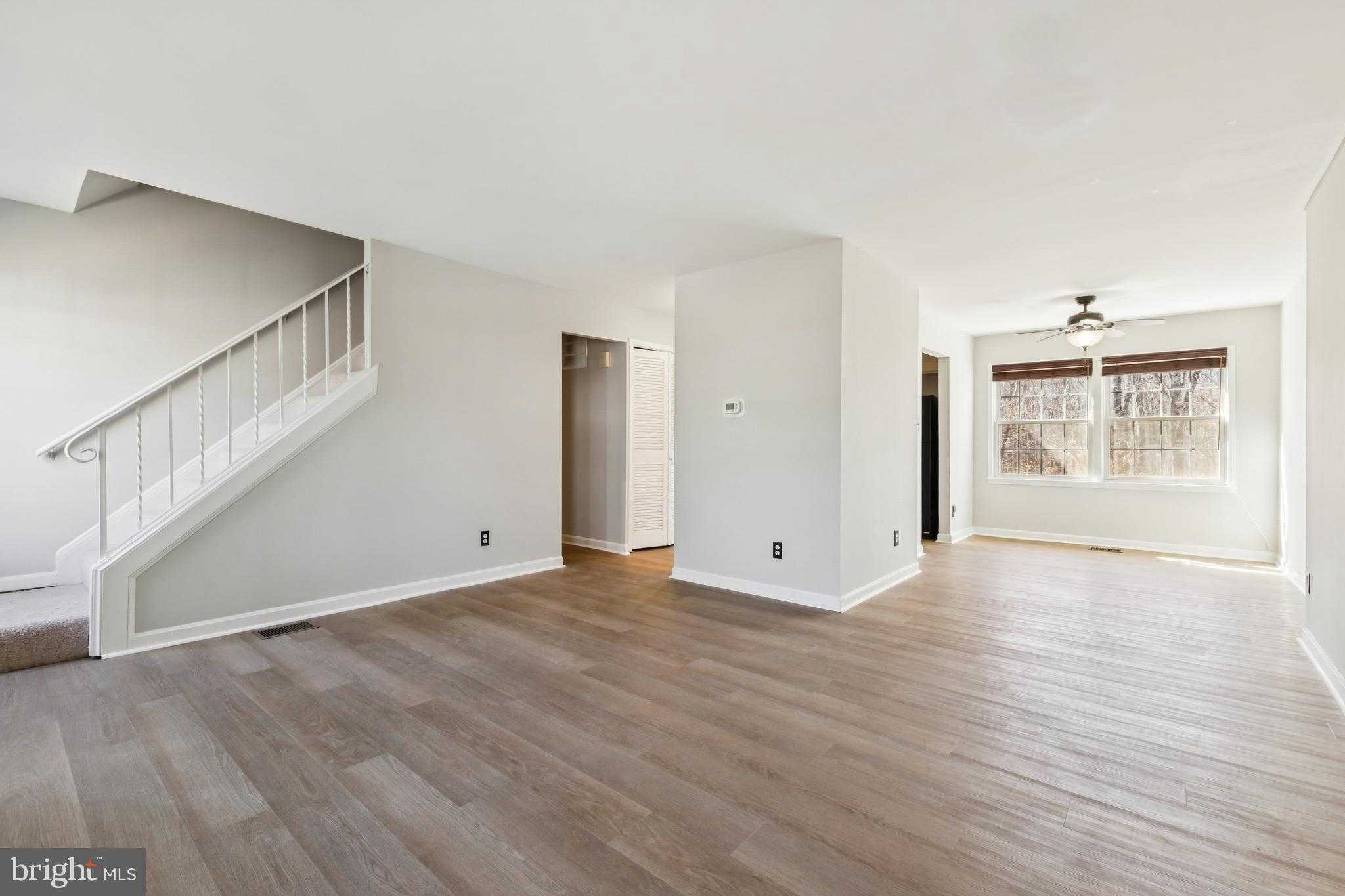 6136 Gothwaite Dr photo 4