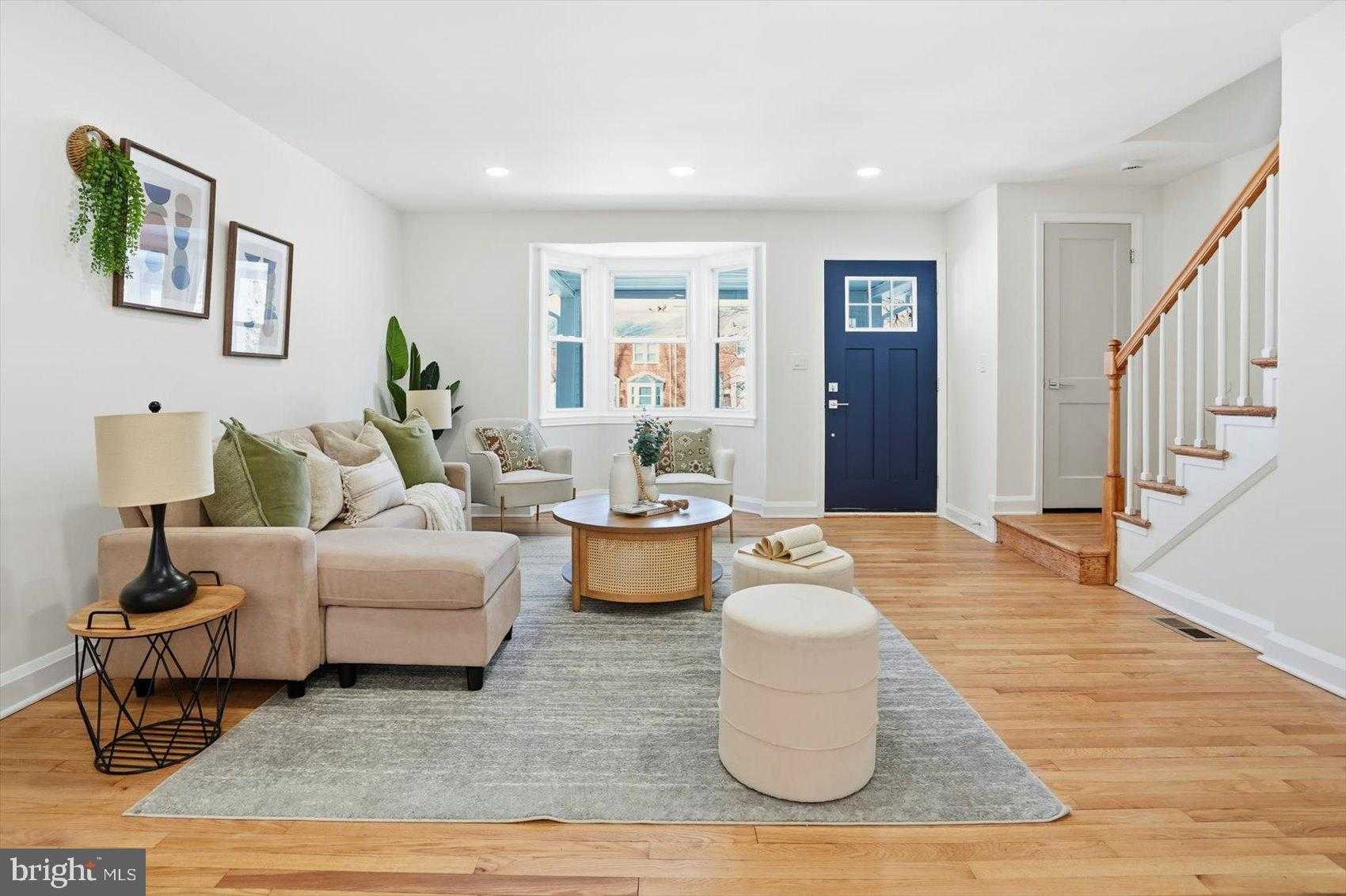 5819 Leith Walk photo 5