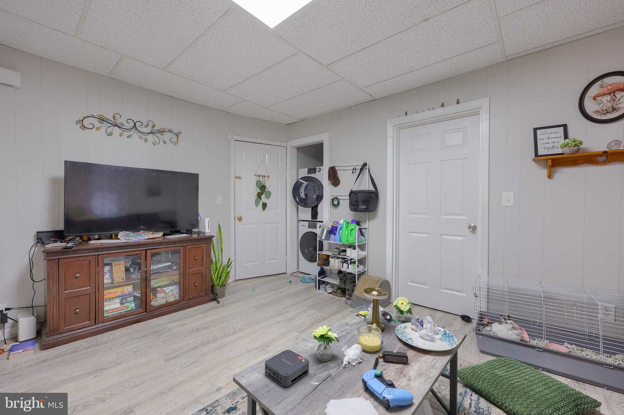 454 E Weidman St photo 5