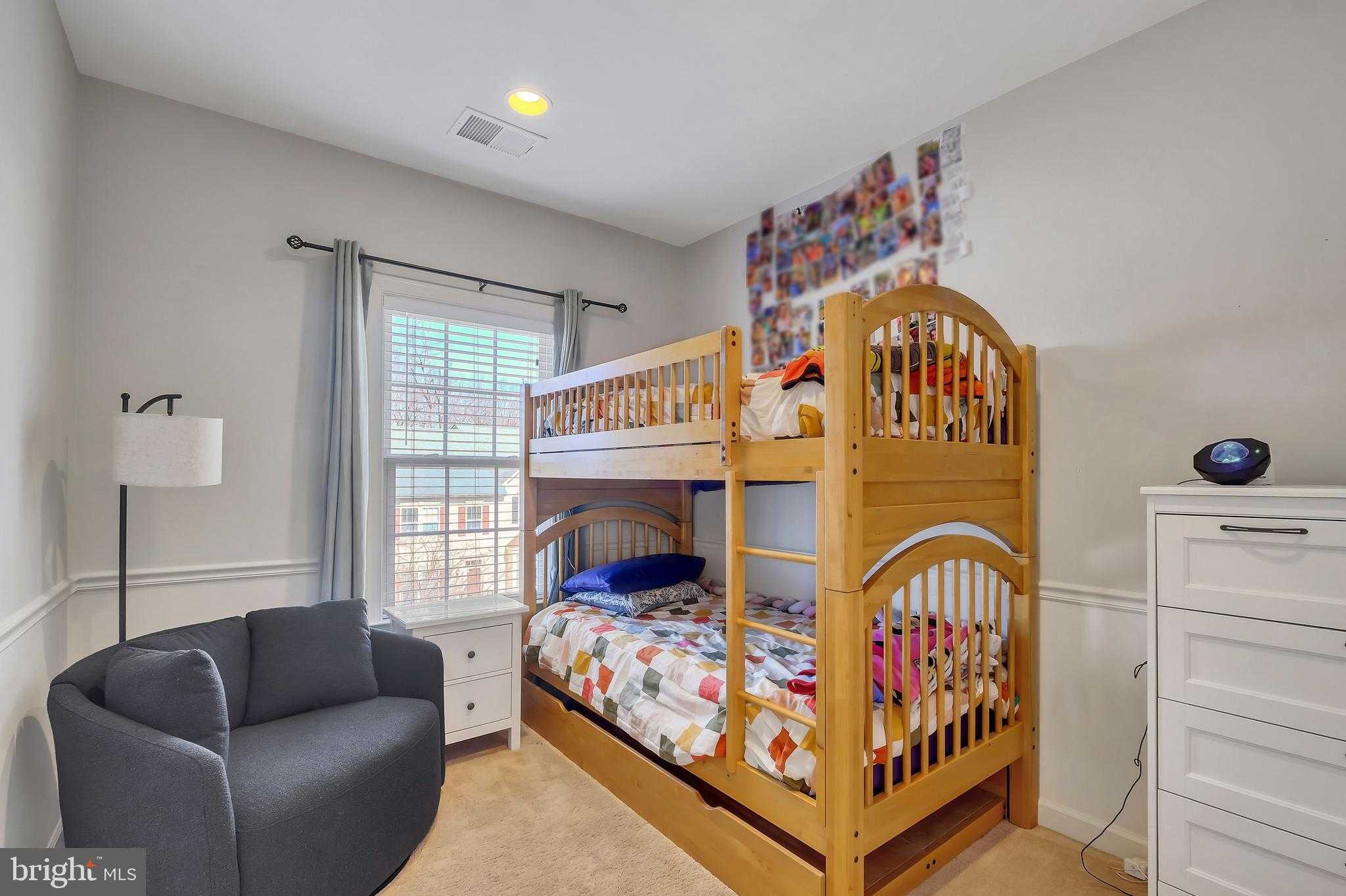 9657 Atterbury Ln photo 17