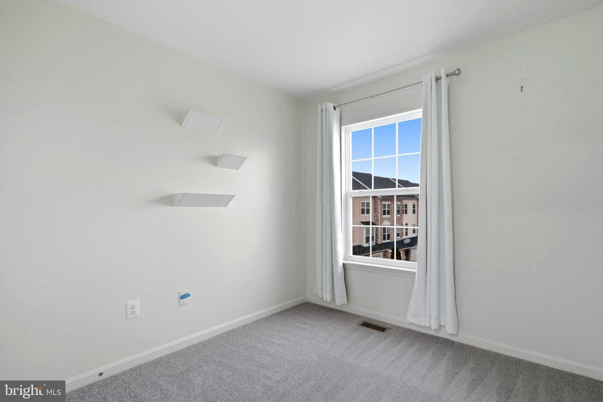 45425 Monterey Ln photo 40