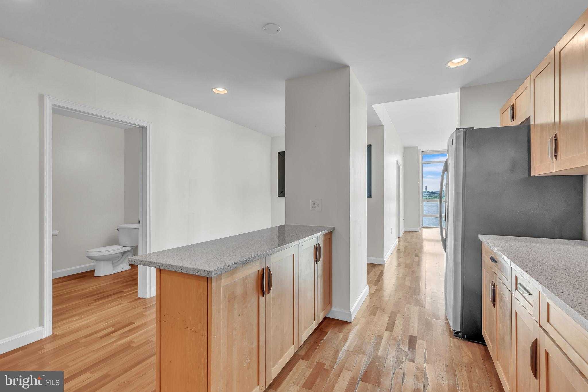 901 N Penn St Unit P302 photo 11