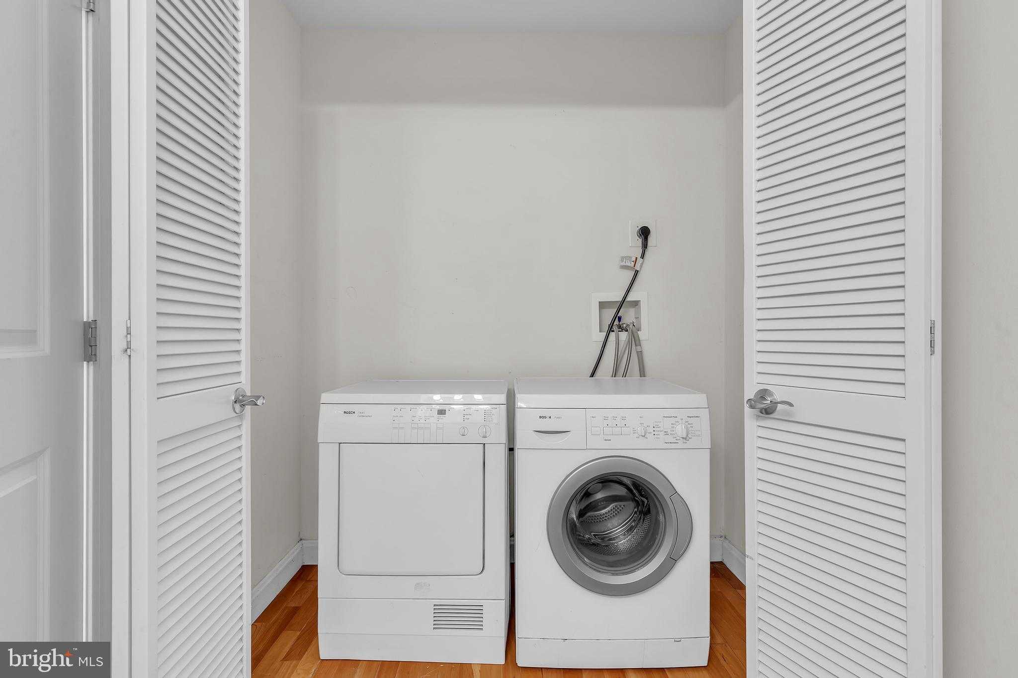 901 N Penn St Unit P302 photo 21