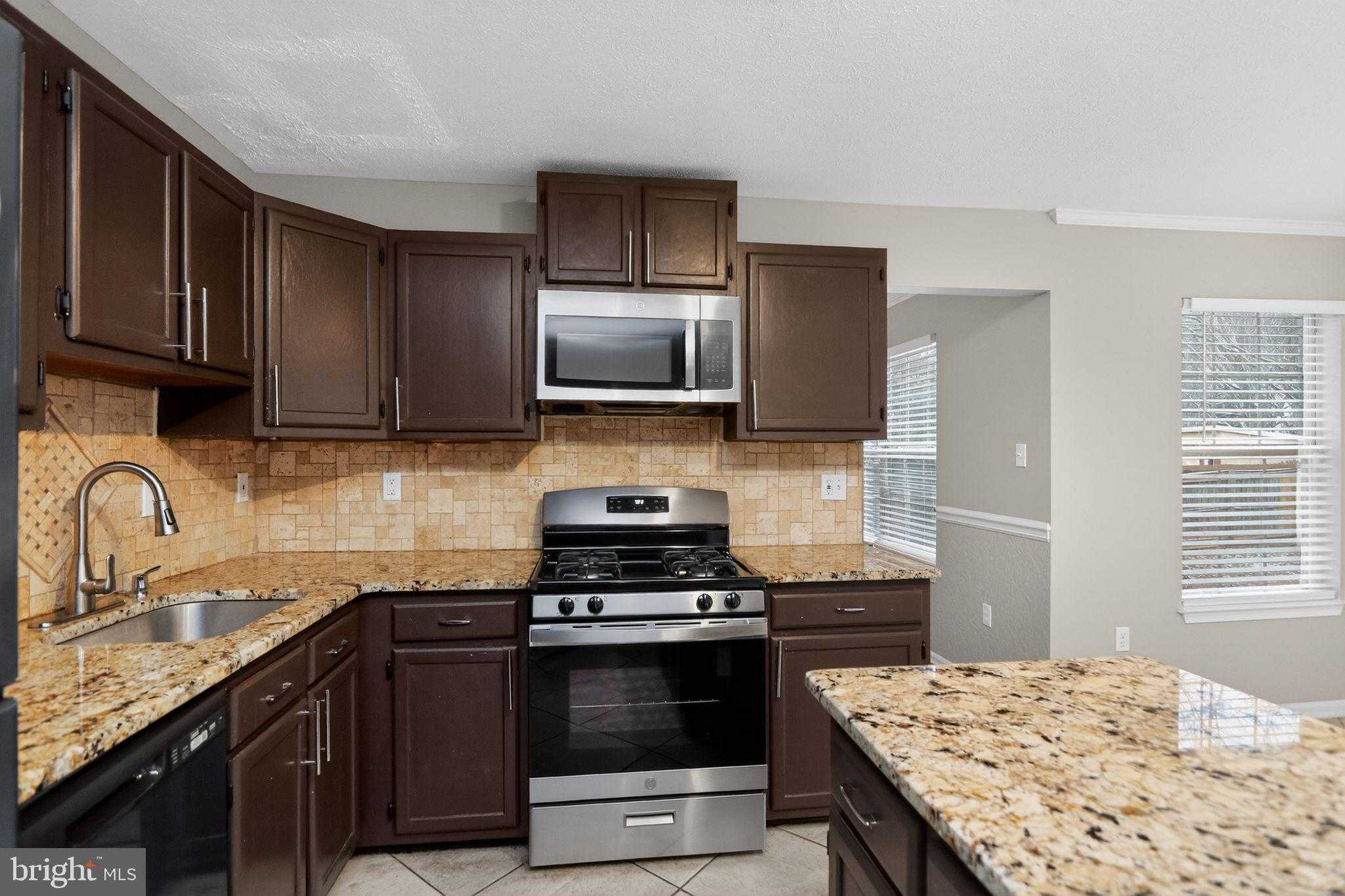 11102 Gunpowder Dr photo 11