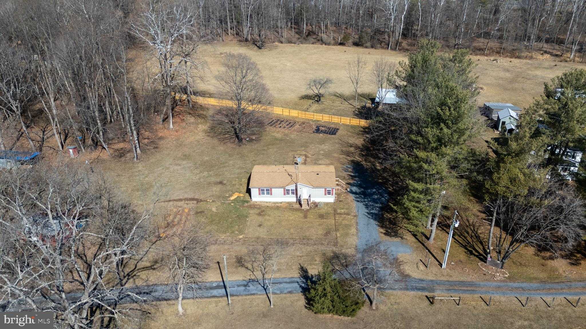 38 Maggie Ln photo 55