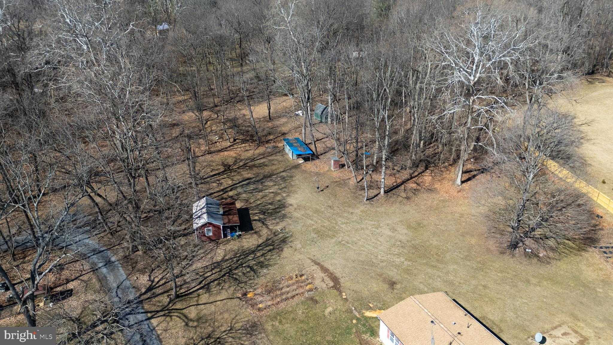 38 Maggie Ln photo 62