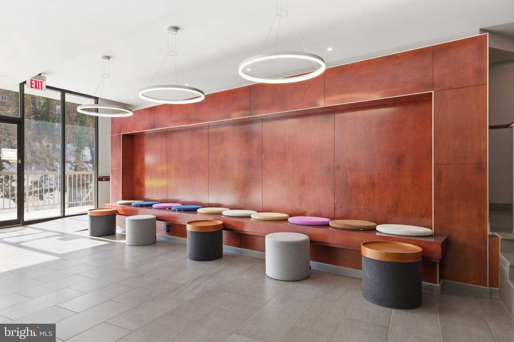 5300 Columbia Pike Apt 908 photo 32