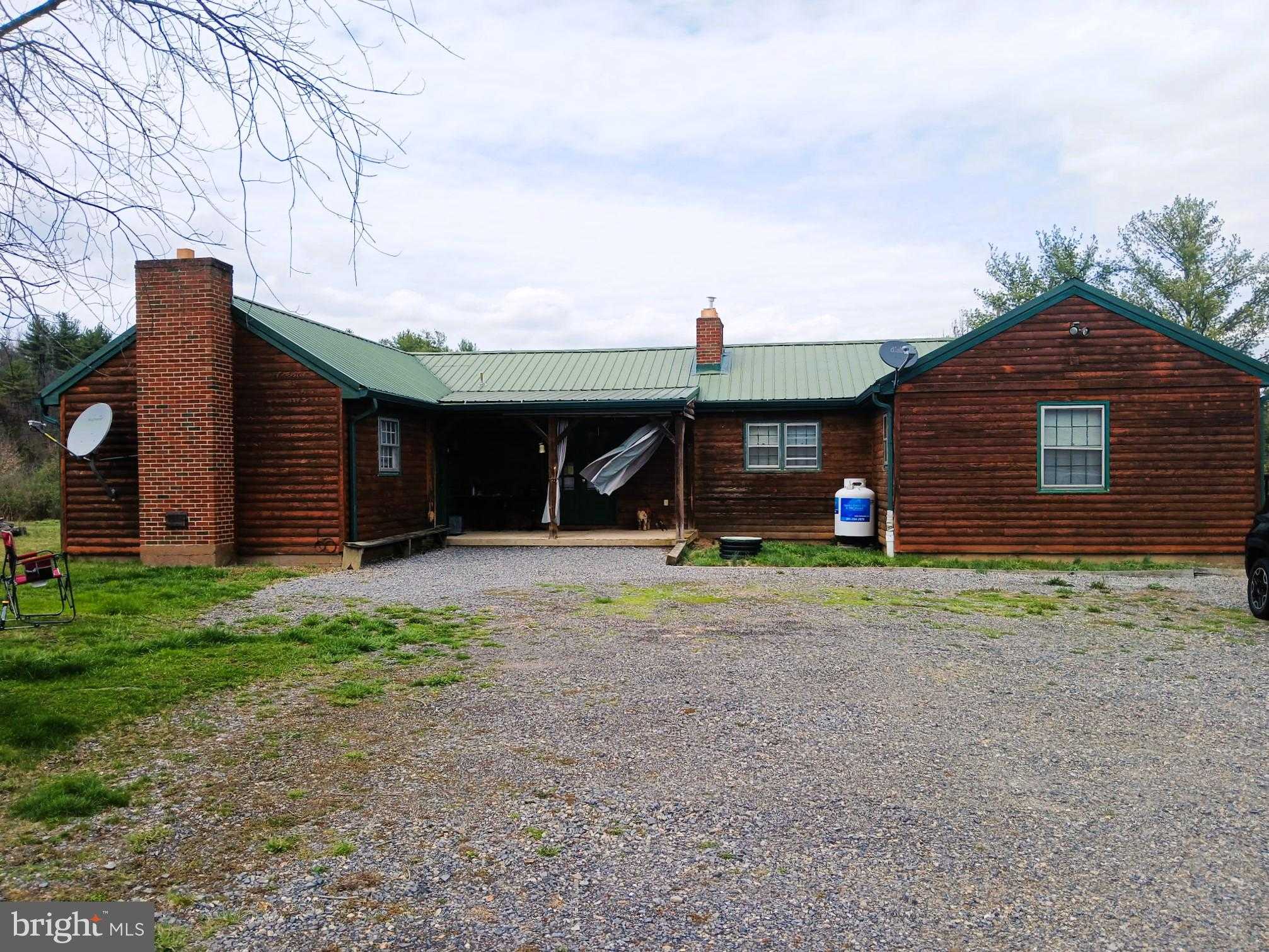 21531 National Pike NE photo 2