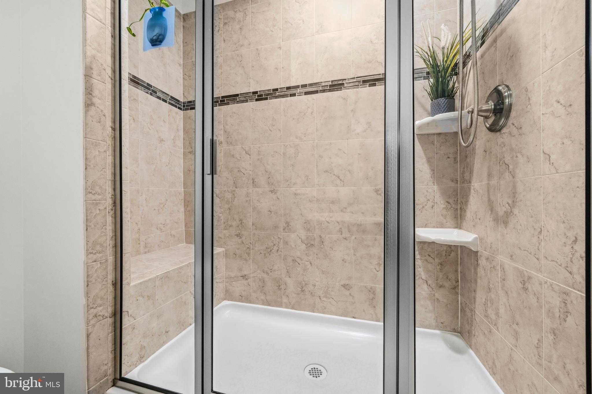 7006 Darbey Knoll Dr photo 22