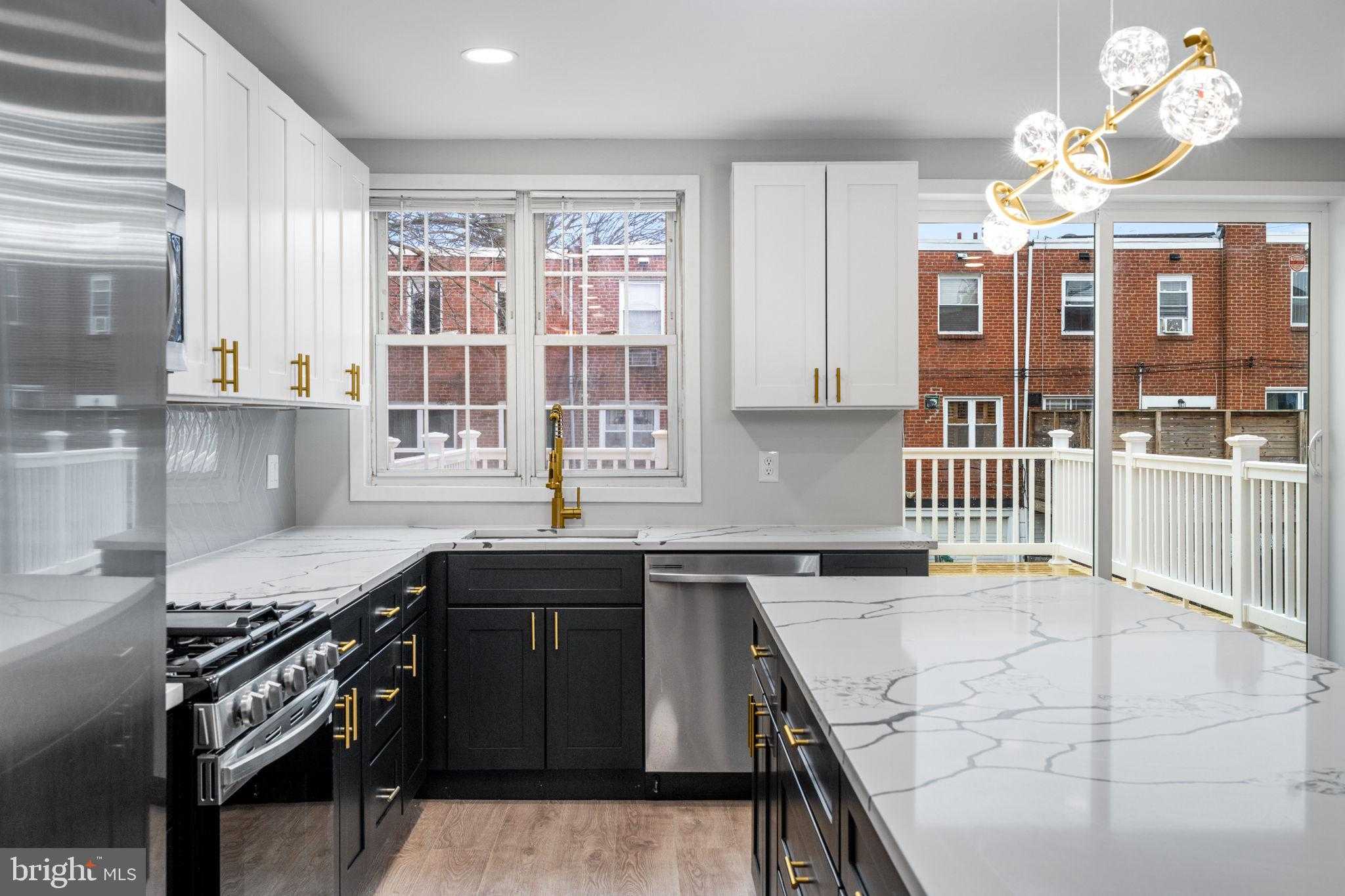 8546 Forrest Ave photo 14