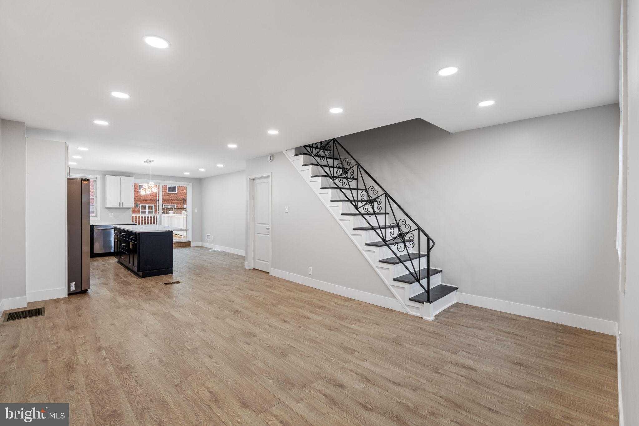 8546 Forrest Ave photo 19