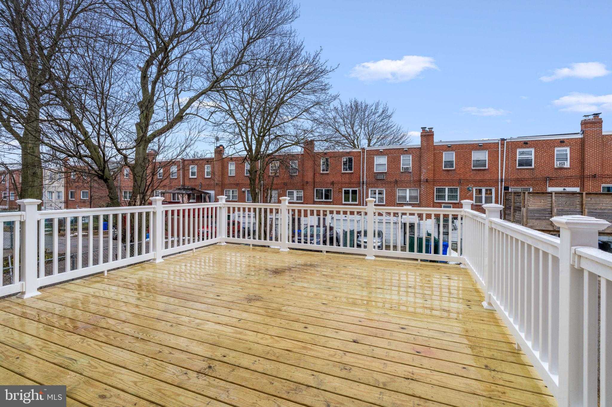 8546 Forrest Ave photo 22