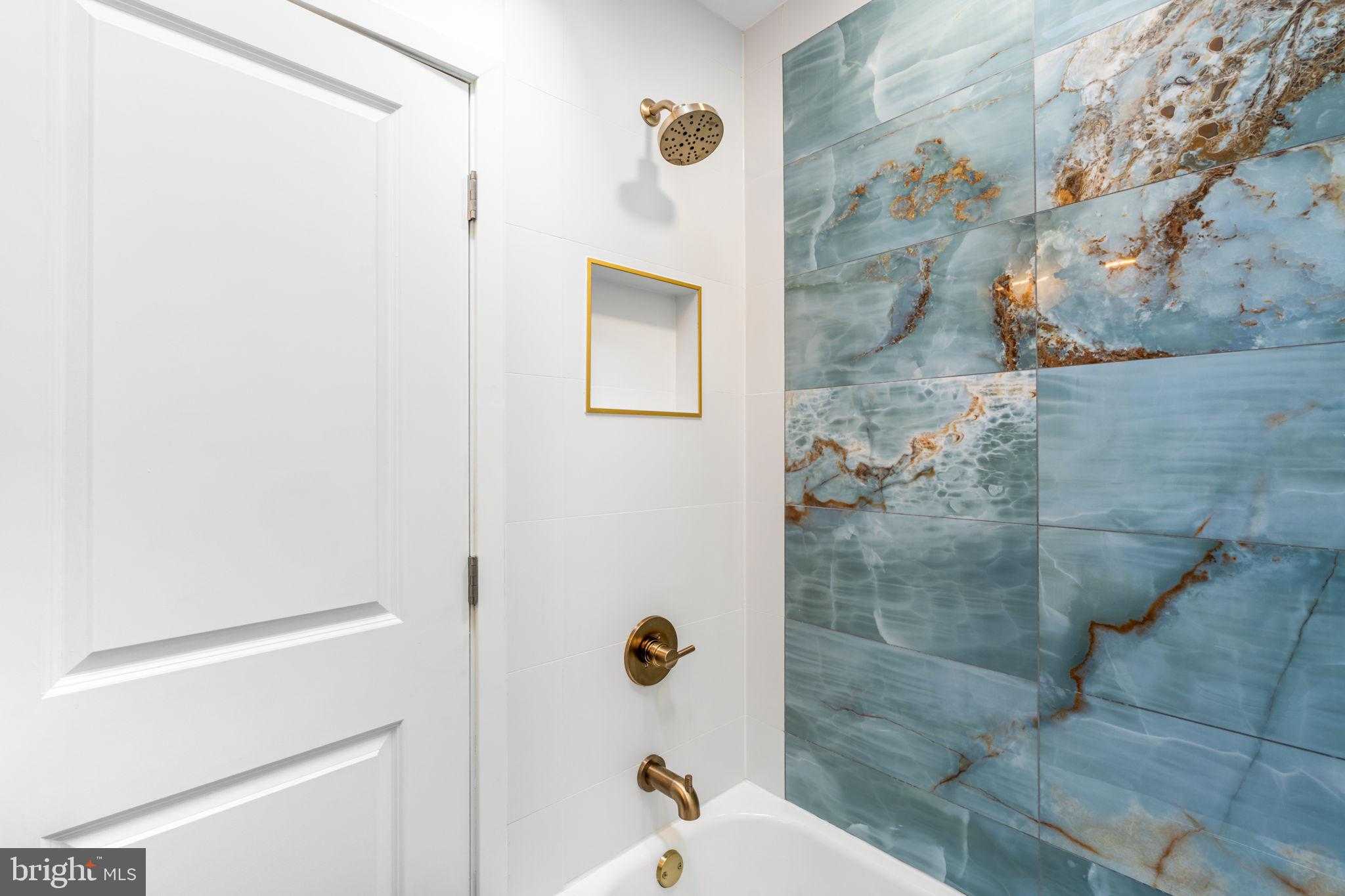 8546 Forrest Ave photo 29