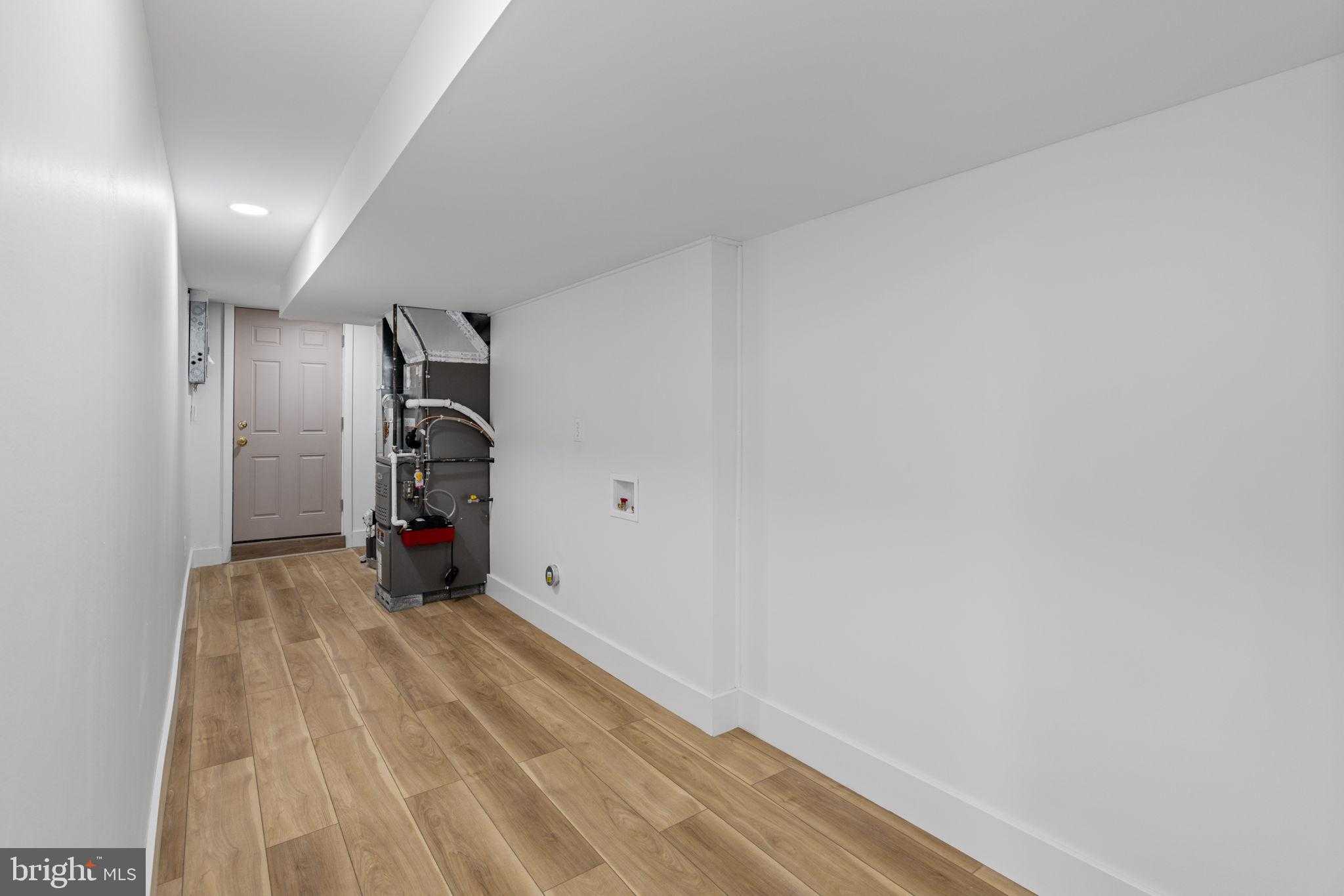 8546 Forrest Ave photo 42