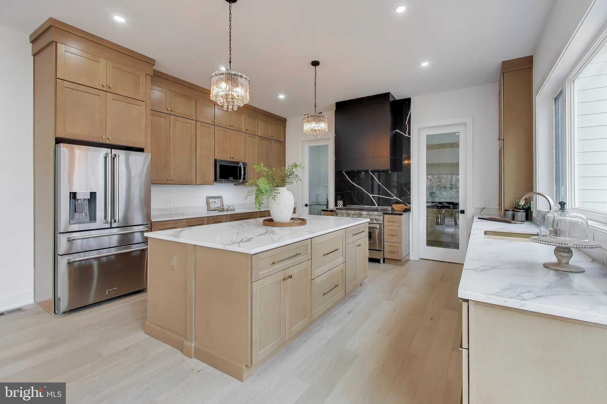 6634 Davis Ford Rd photo 11