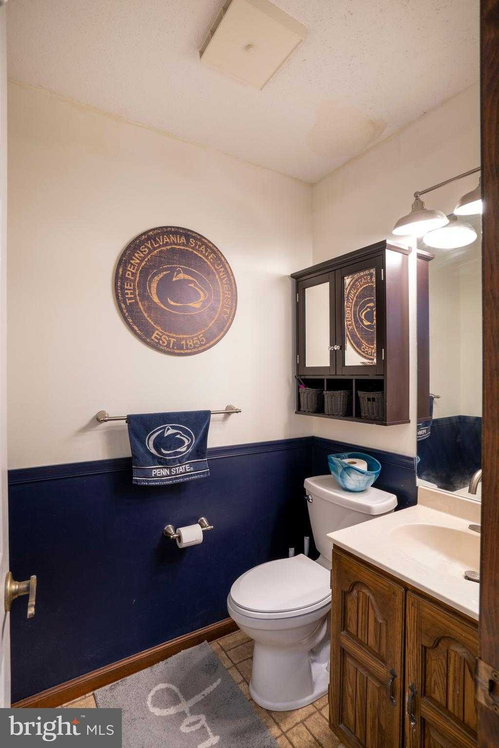 128 Haverford Cir photo 16