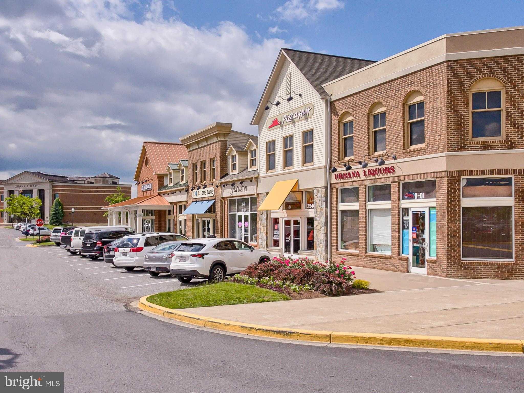 9102 Seward St photo 48