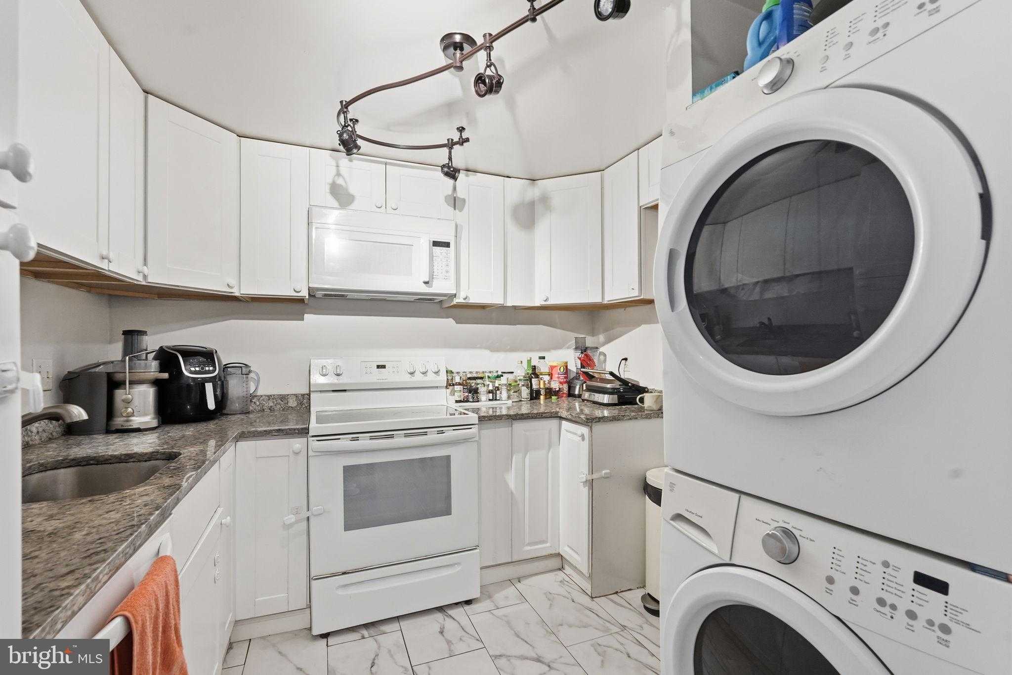 6300 Stevenson Ave Apt 321 photo 9