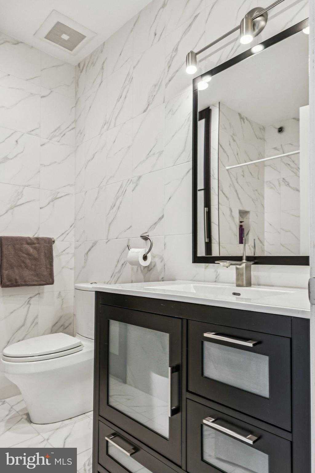 143 S 2nd St photo 21