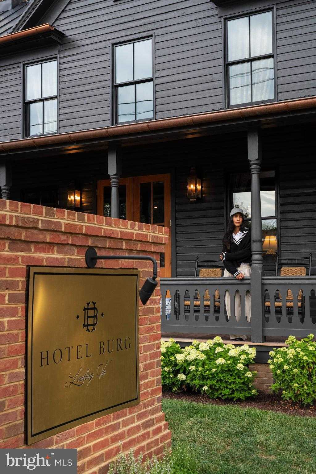 212 S King St photo 23