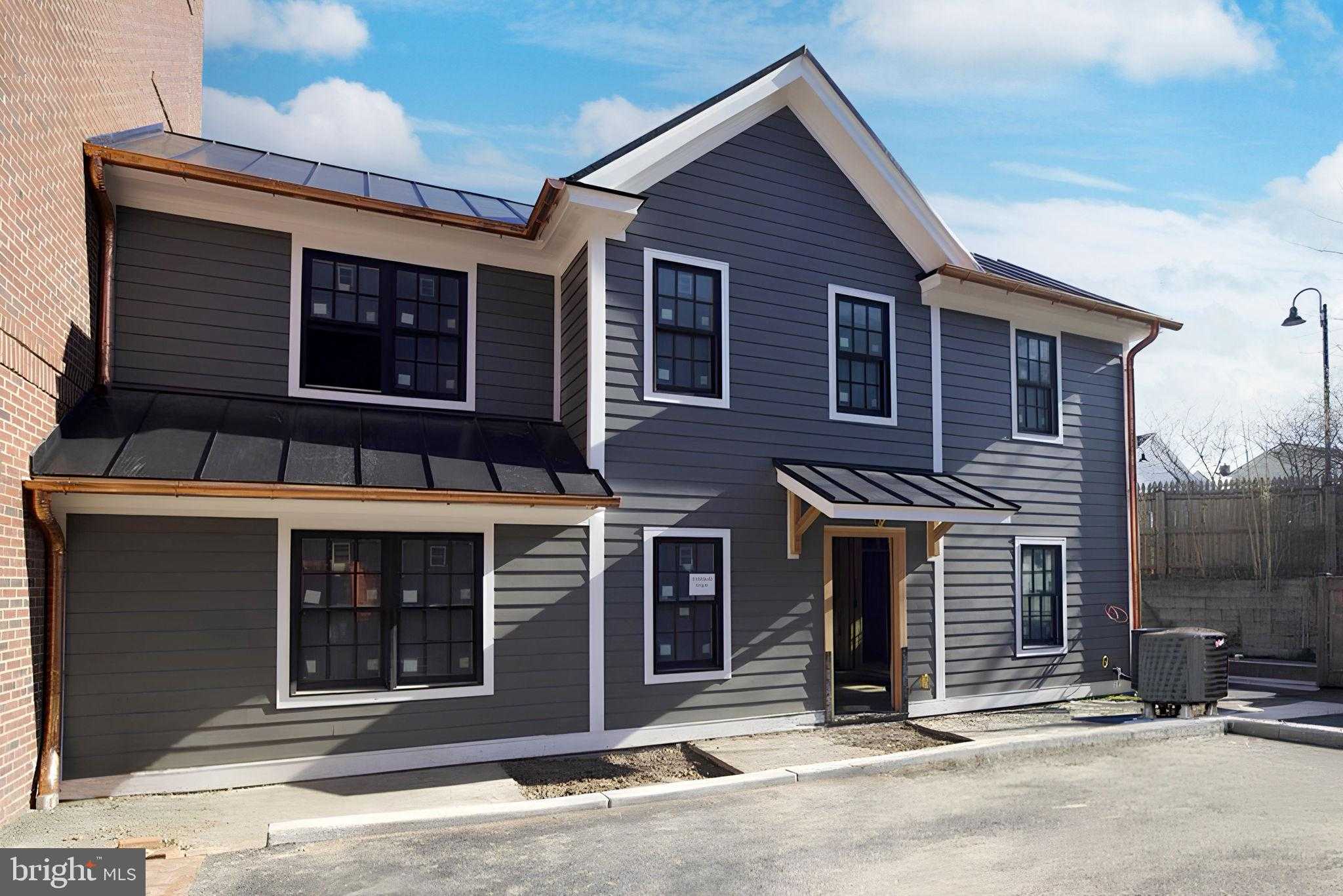 212 S King St photo 24