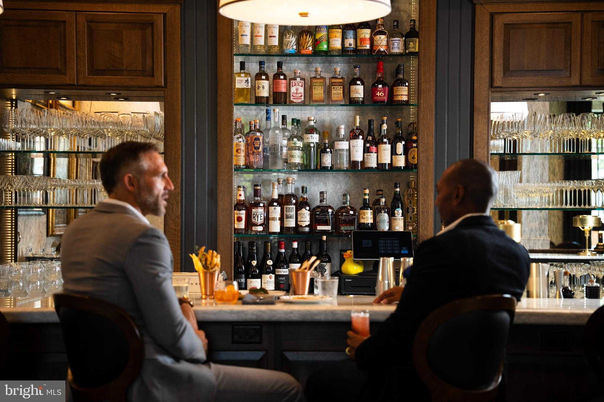 212 S King St photo 8