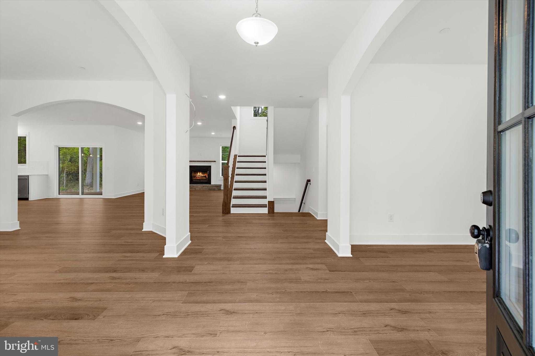 5084 Mountain Rd photo 11