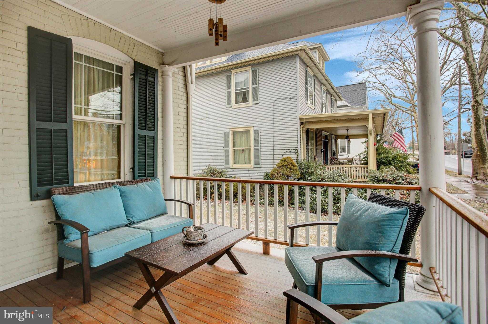 438 E Baltimore St photo 7