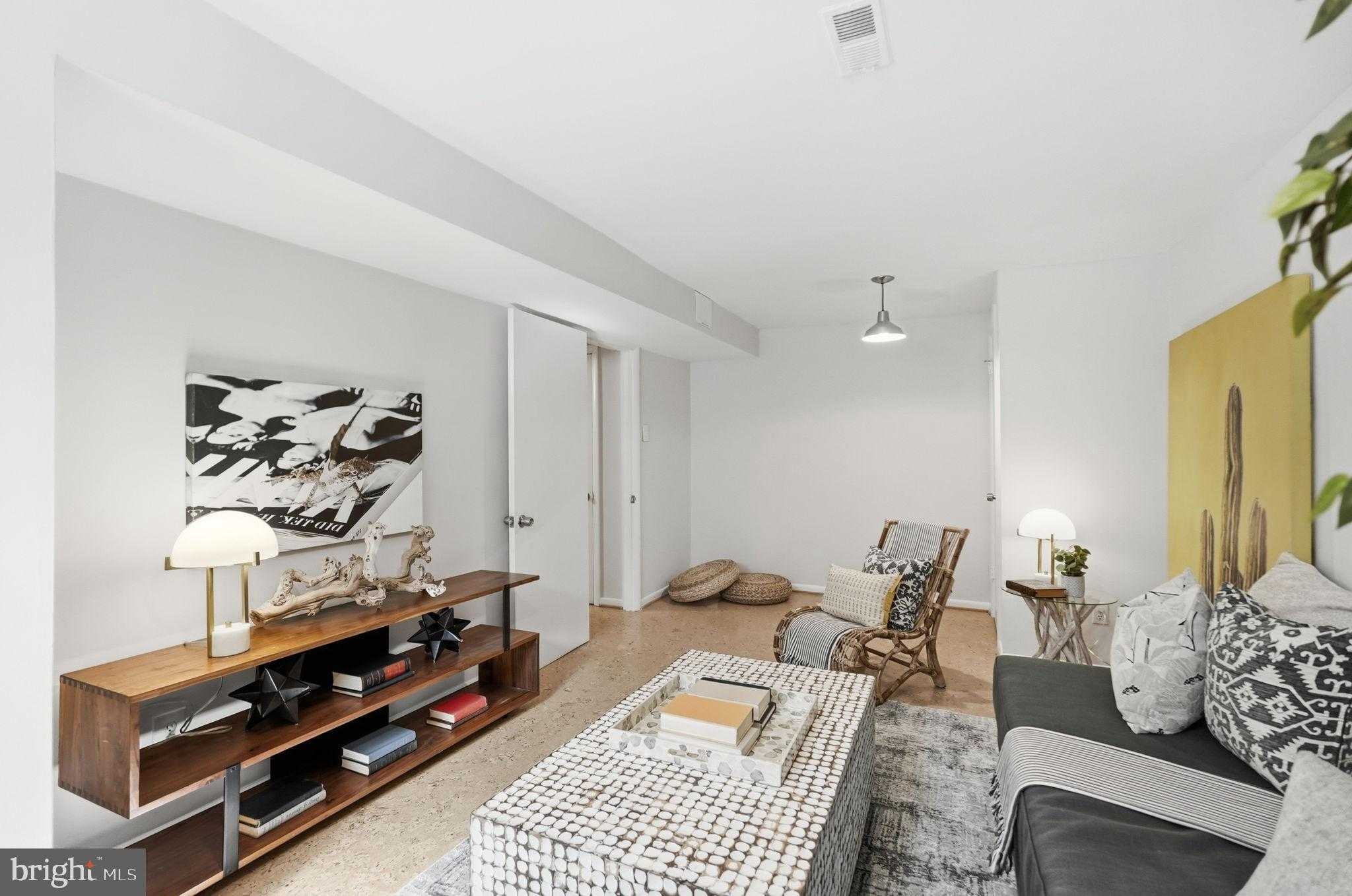 6721 Kenwood Forest Ln # 45 photo 17