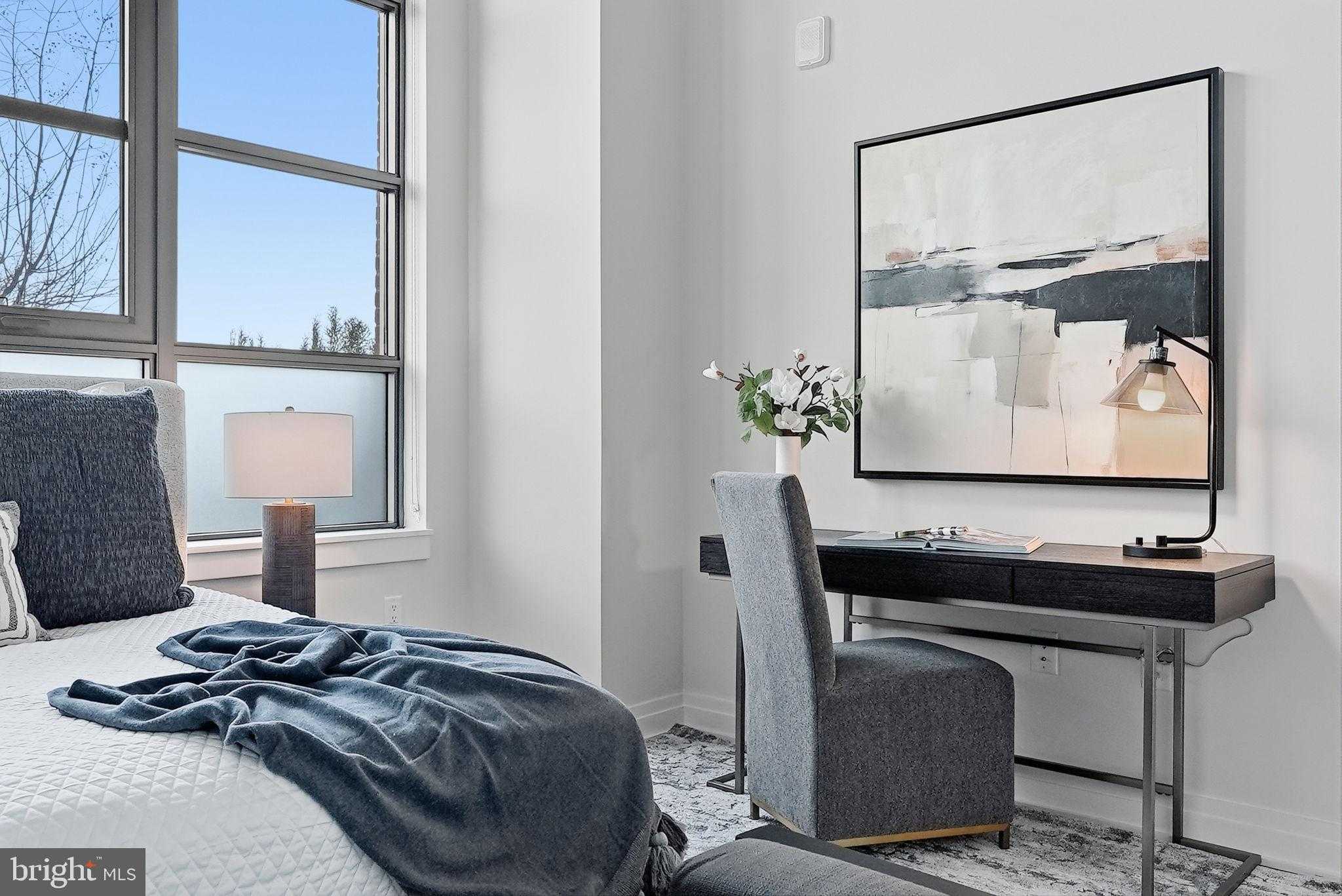 1201 N Royal St Unit 105 photo 32