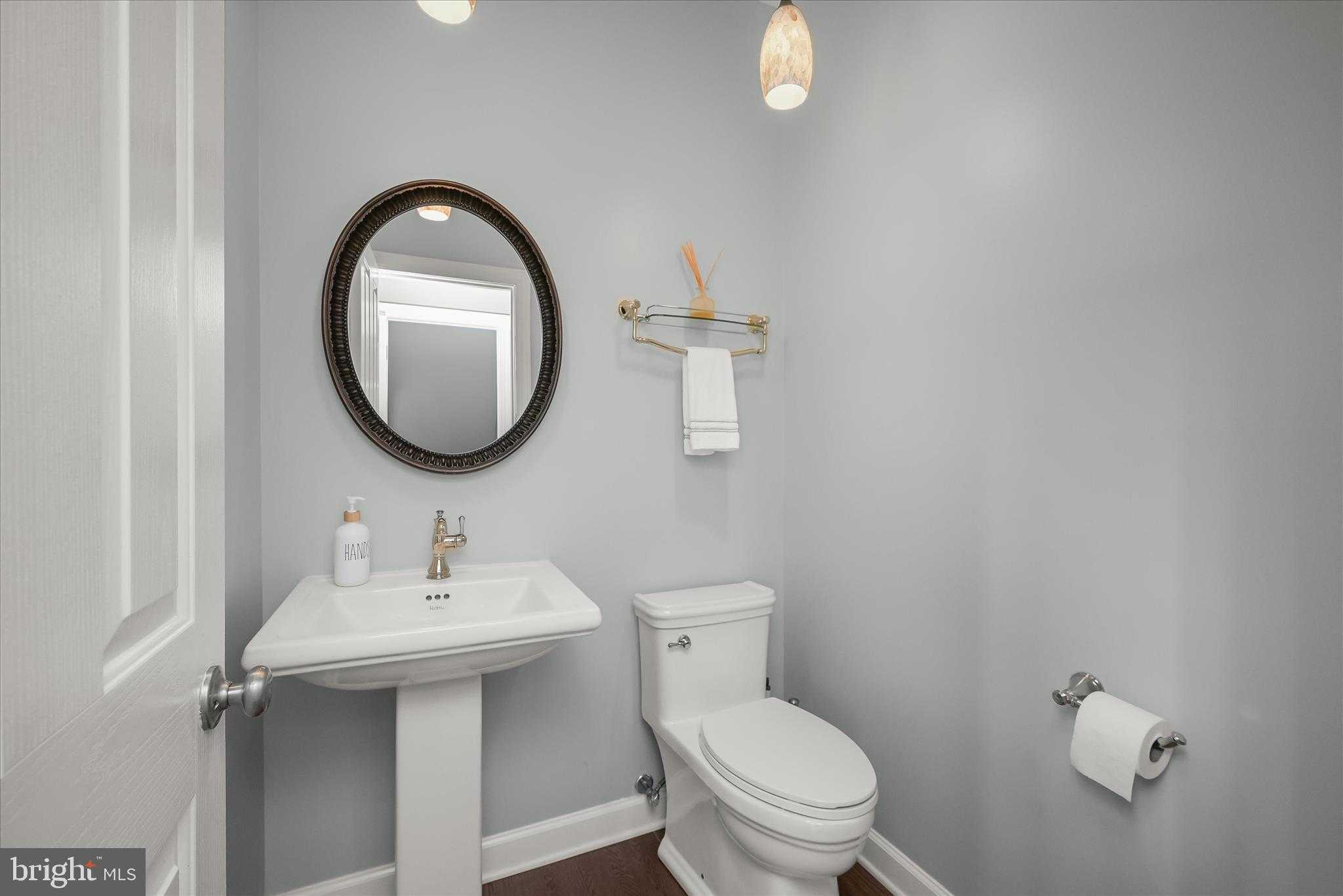 7111 Brookshire Ln photo 8