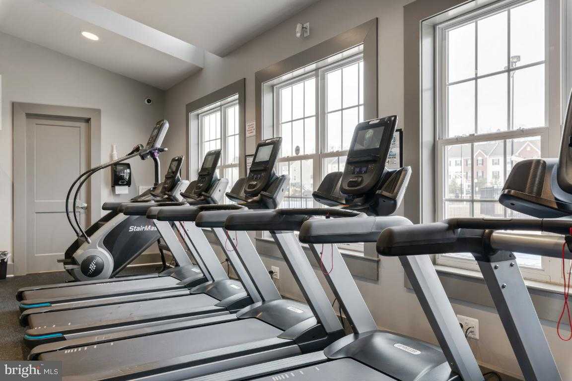 605 Warbler Walk photo 37