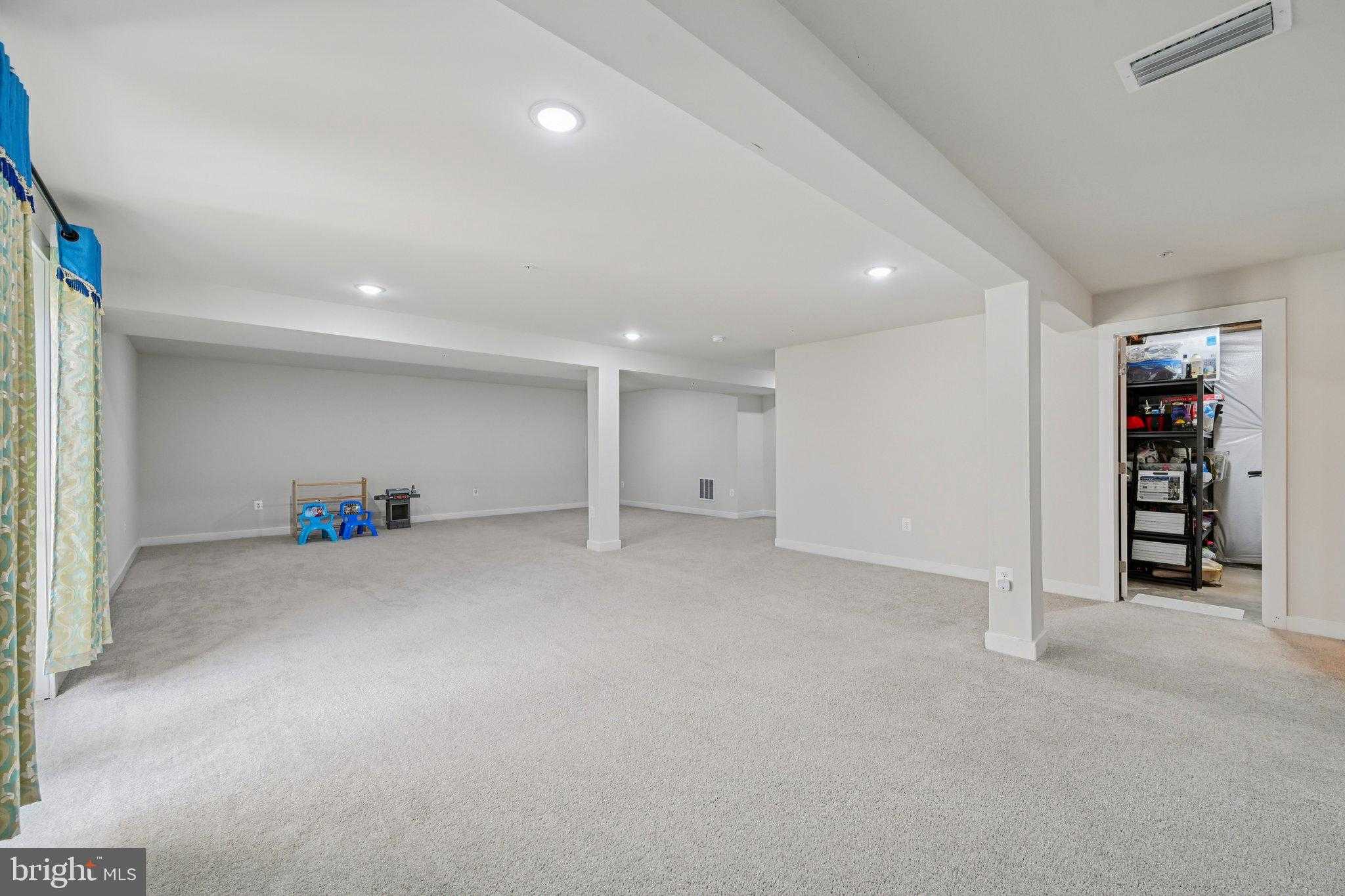 5830 Barts Way photo 37