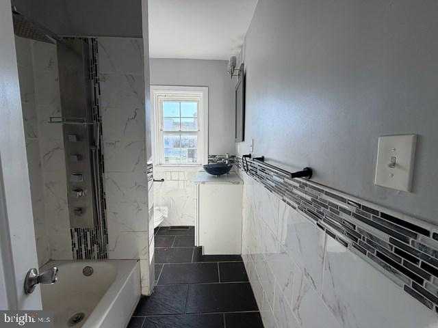 5503 Litchfield St photo 8