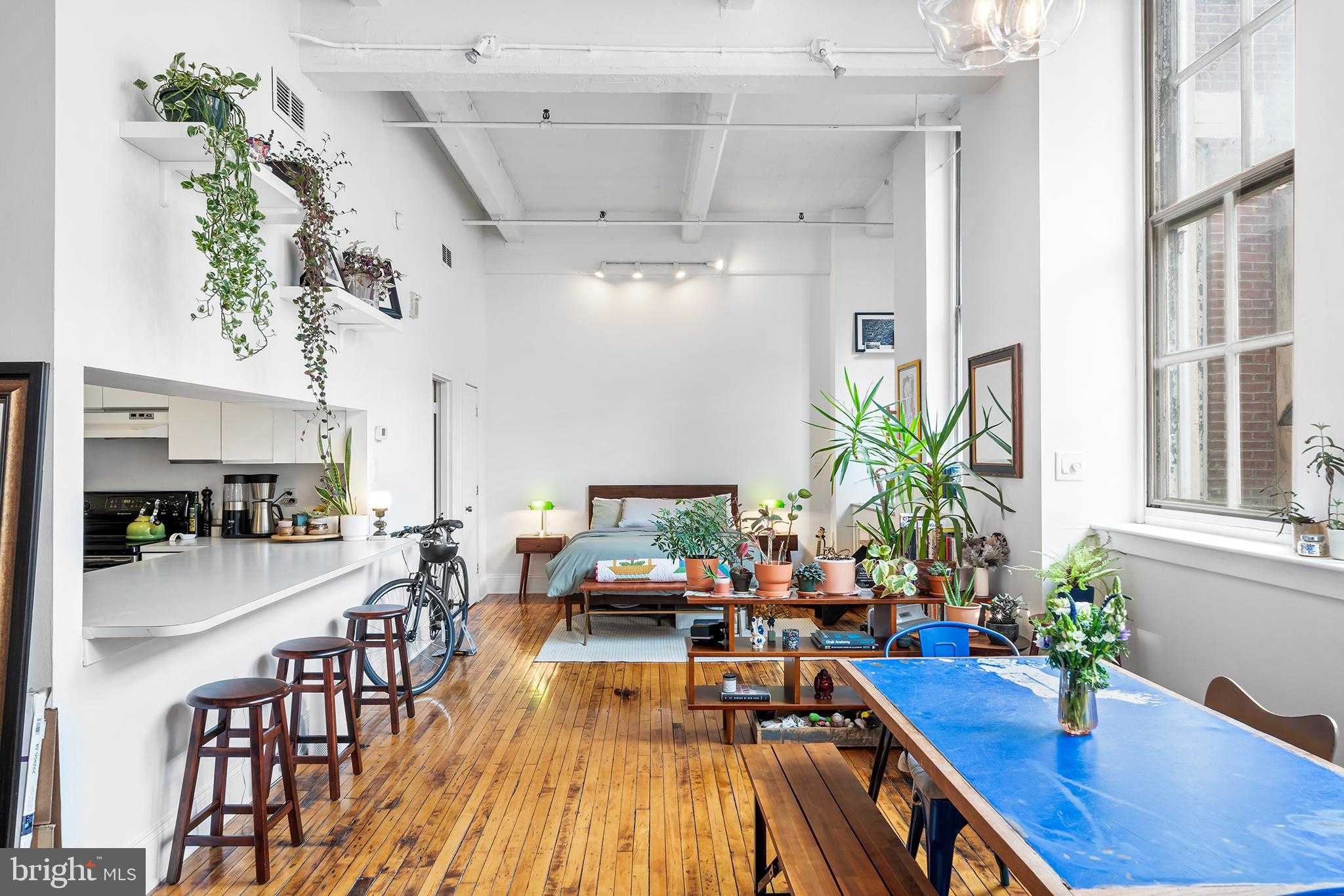 1238 Callowhill St Ste 202 photo 14