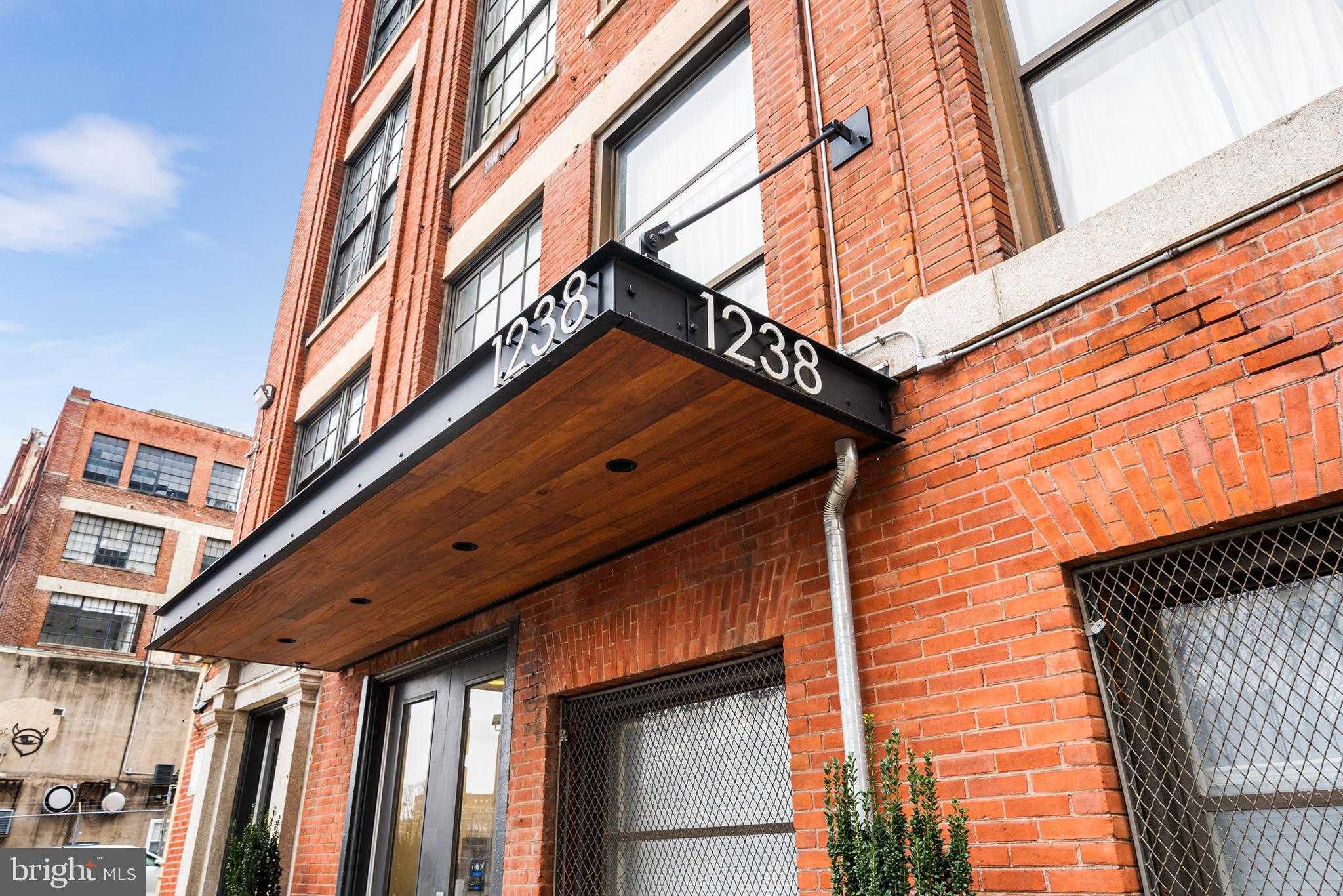 1238 Callowhill St Ste 202 photo 31