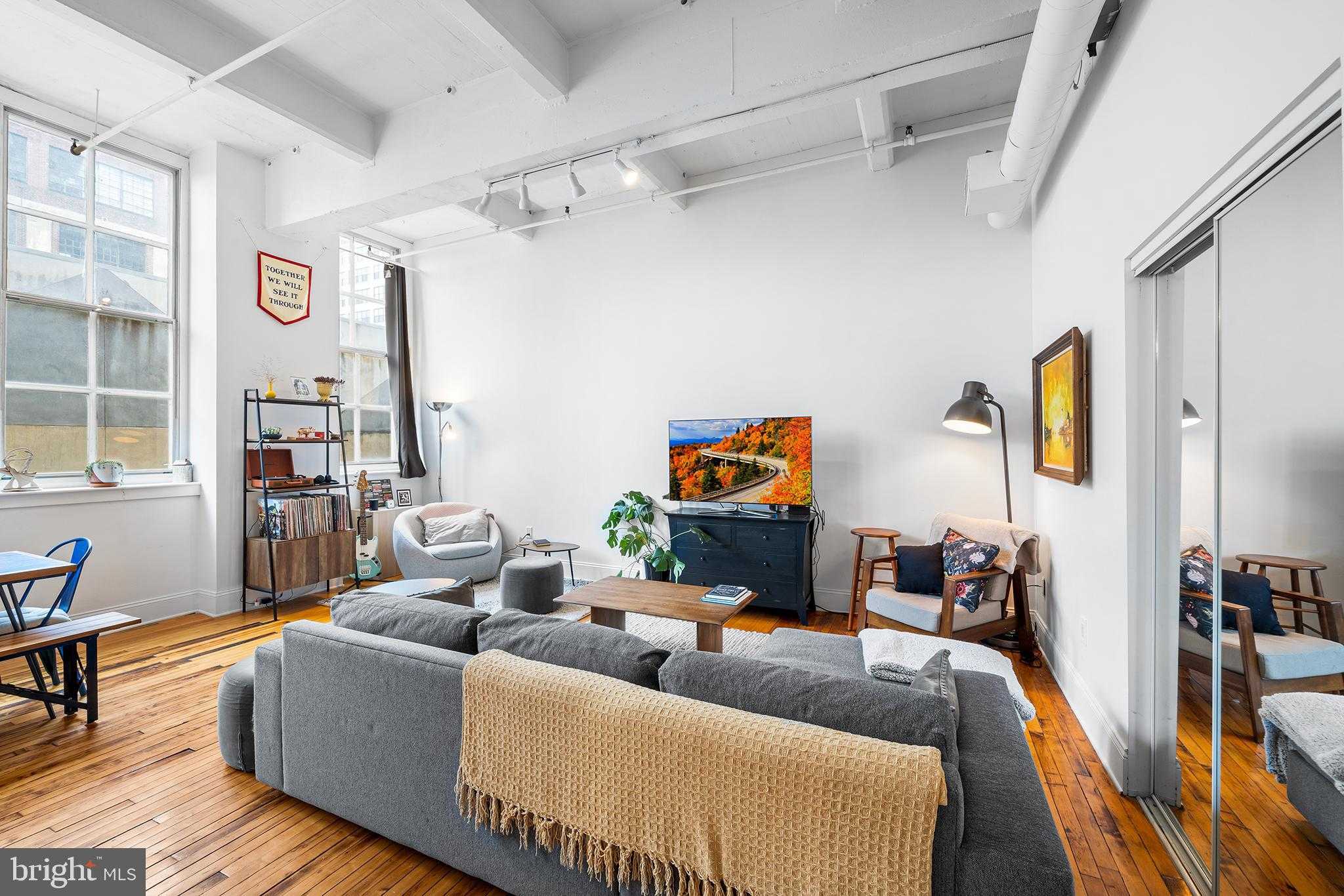 1238 Callowhill St Ste 202 photo 5