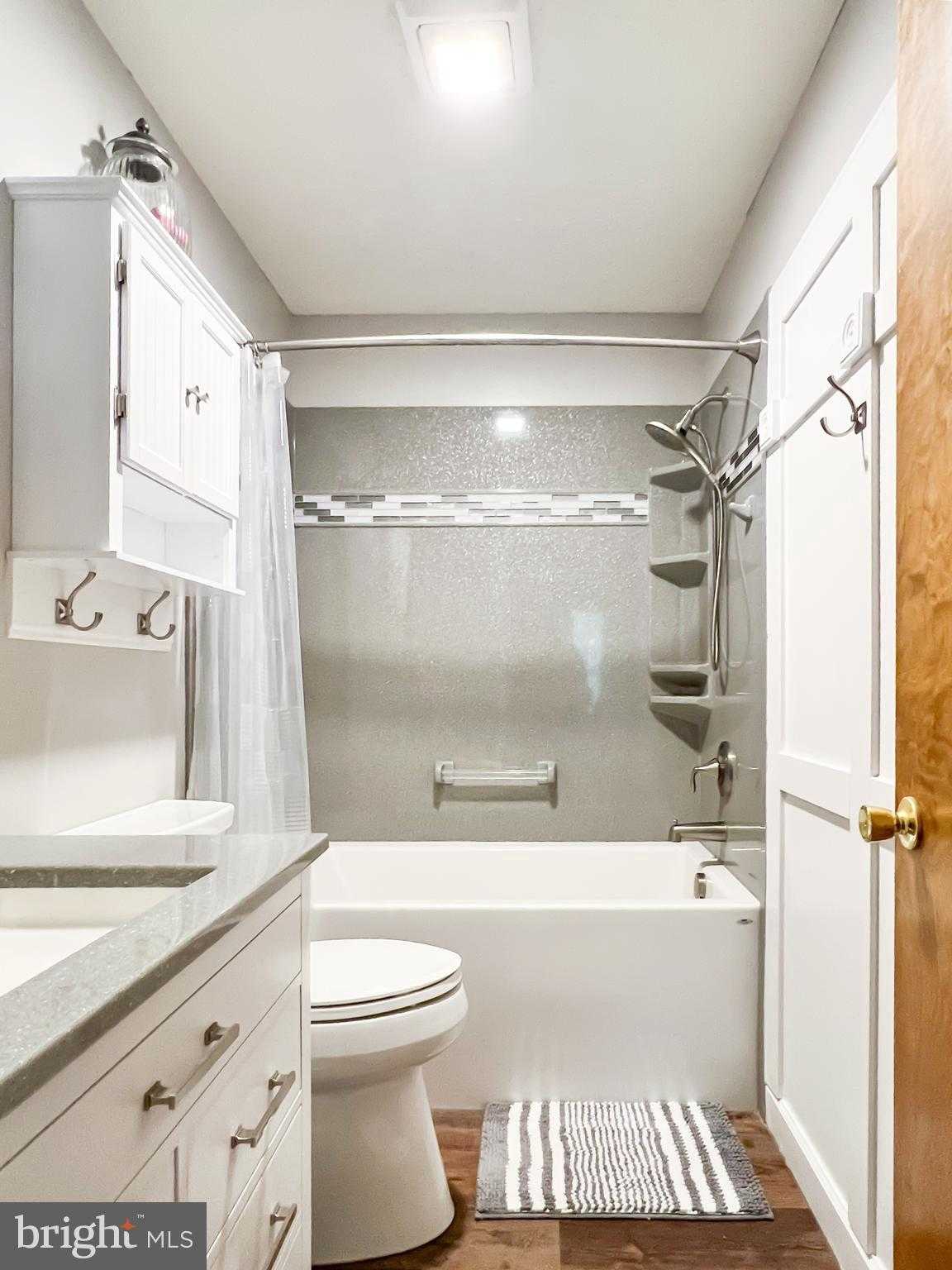 268 Kestrel Dr photo 19