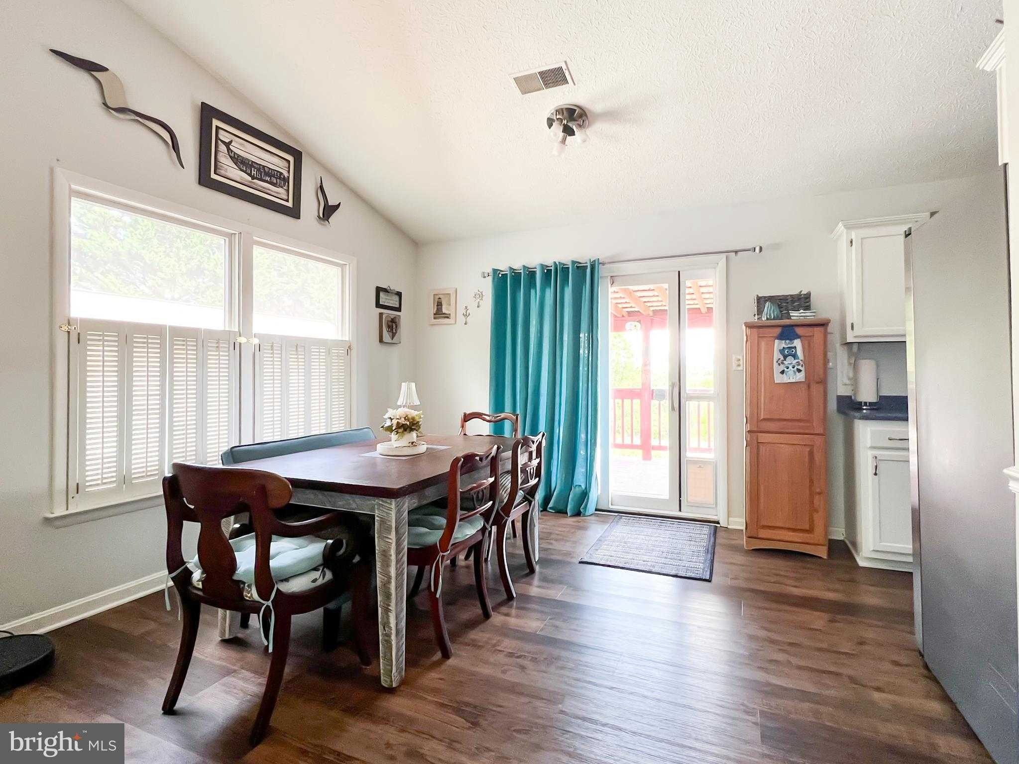 268 Kestrel Dr photo 8