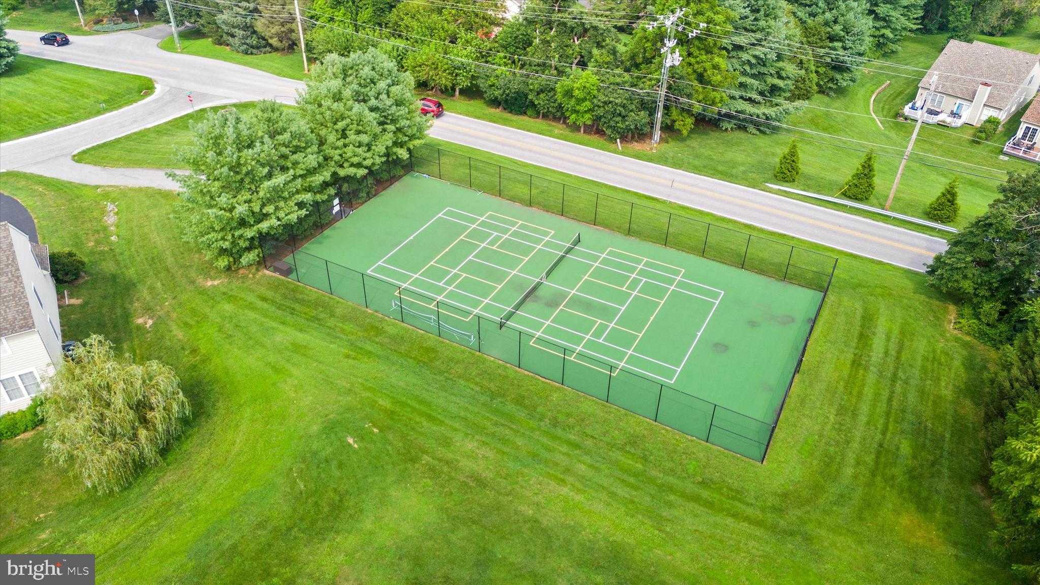 104 Shinnecock Hl photo 36