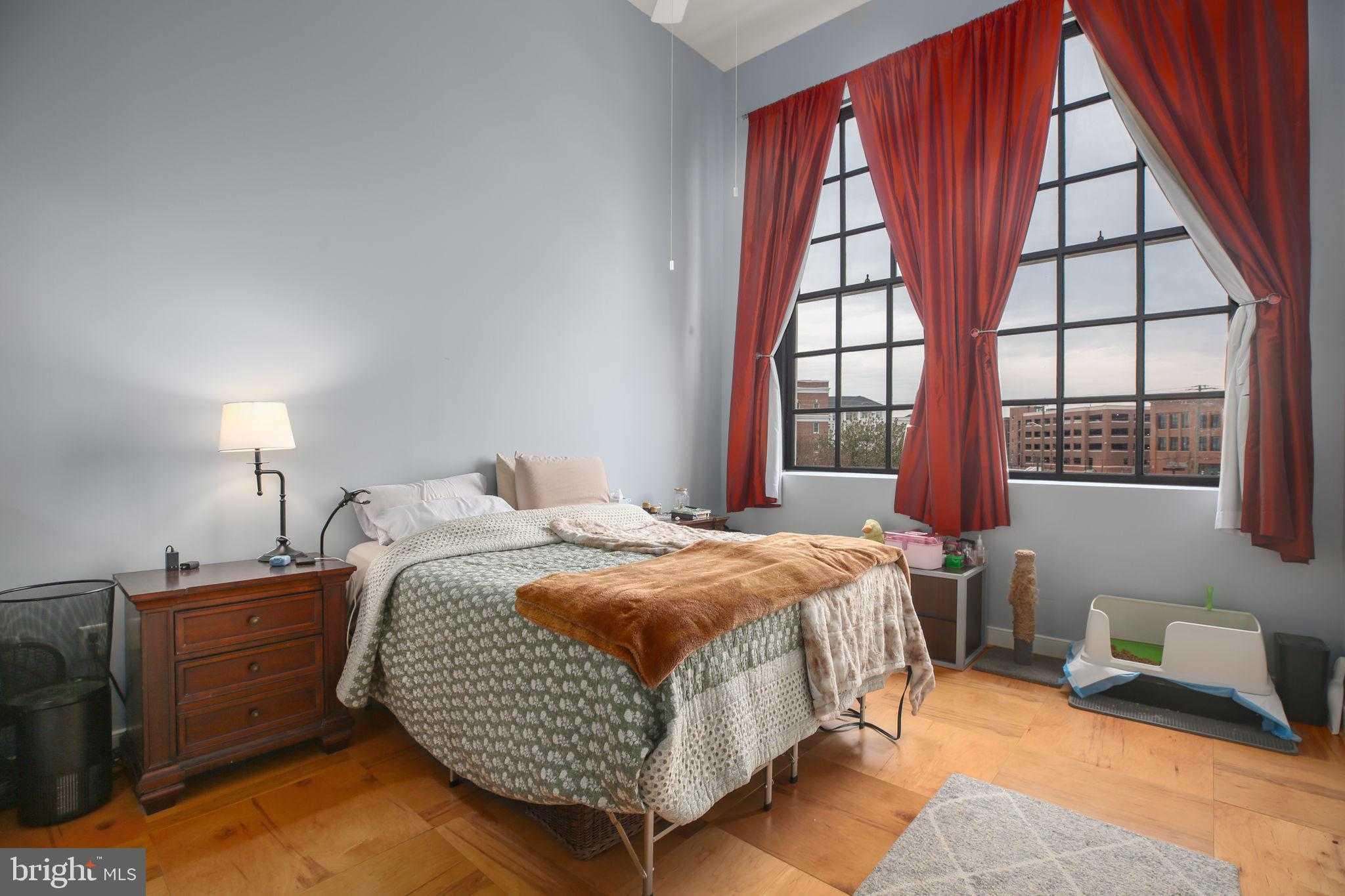 900 Barton St Unit 304 photo 11