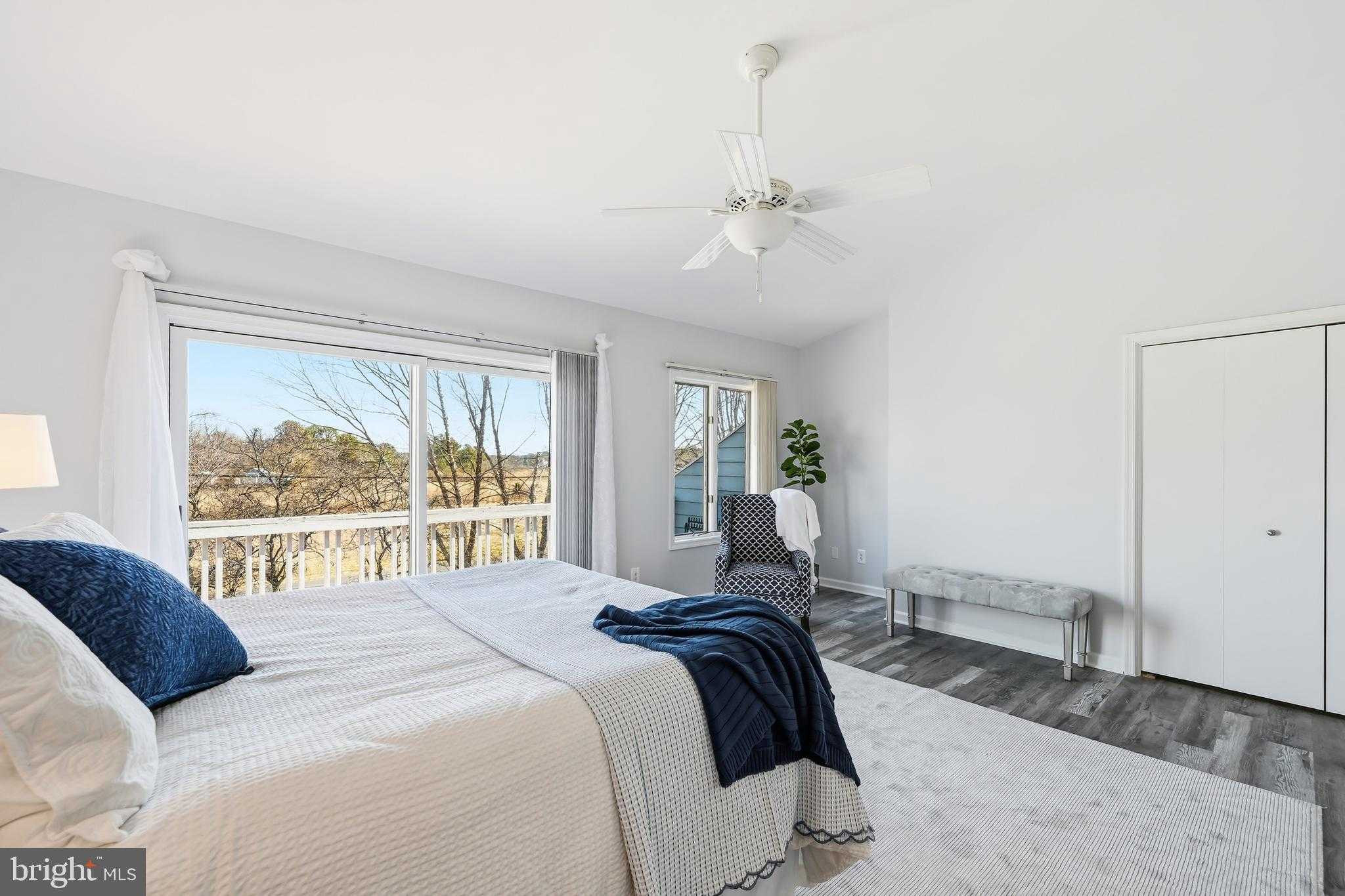 109 Bayview photo 25