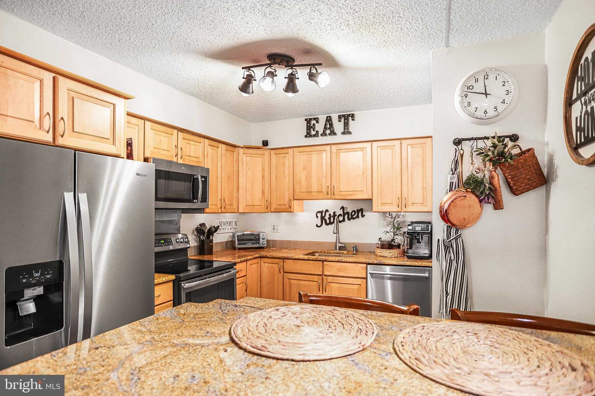 21439 Valley Forge Cir # 1439 photo 7