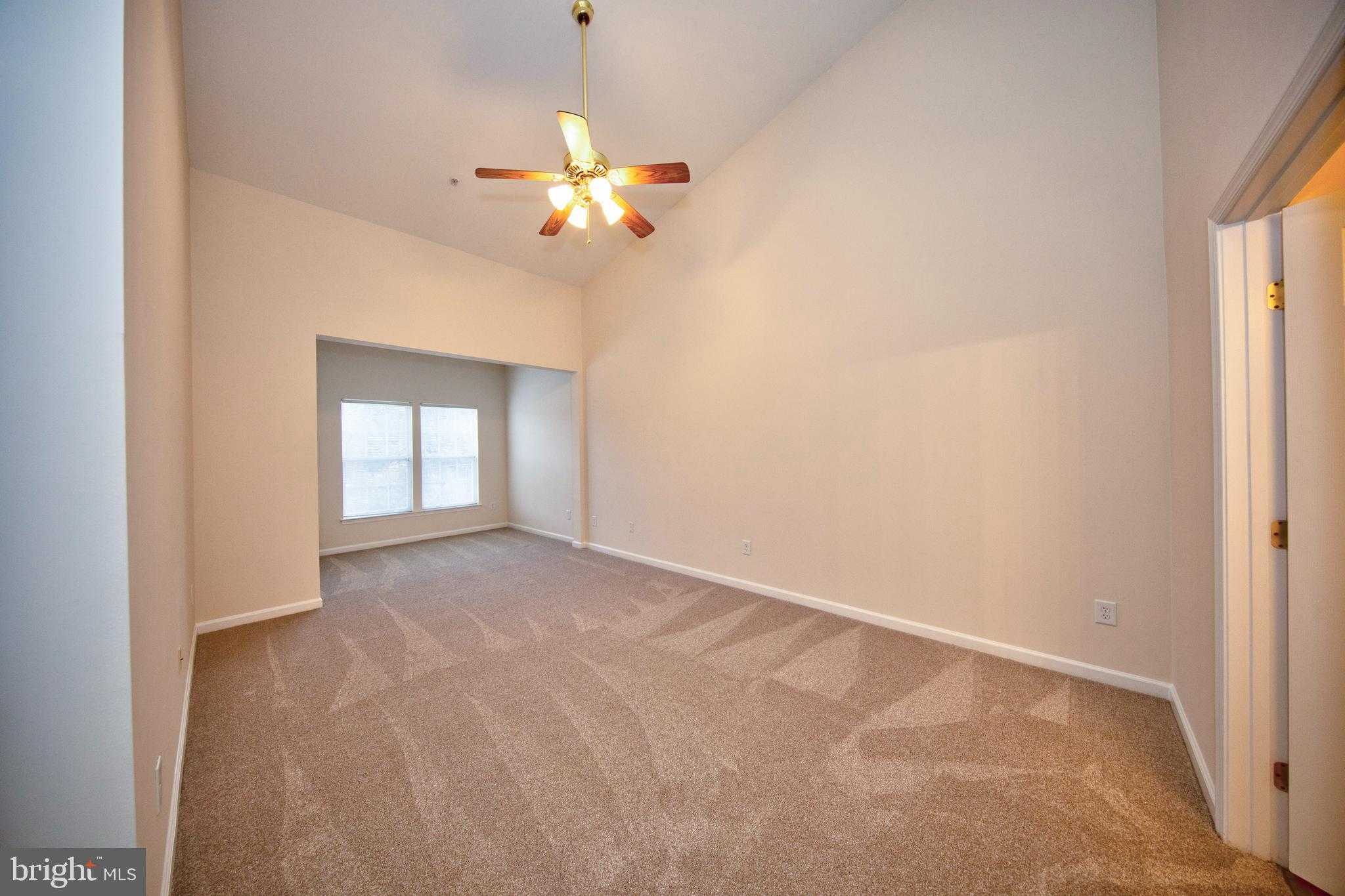 712 Kings Path photo 23